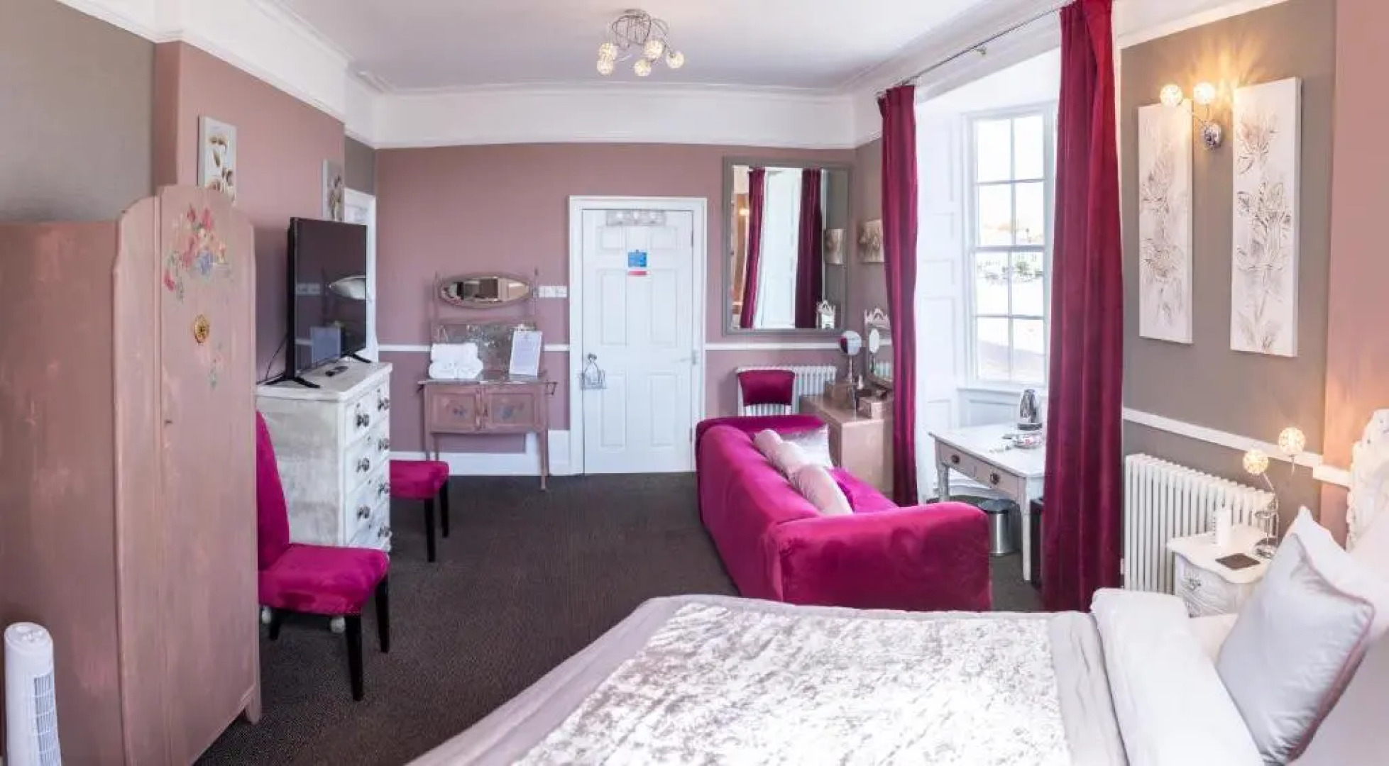 Roundhouse Hotel Weymouth