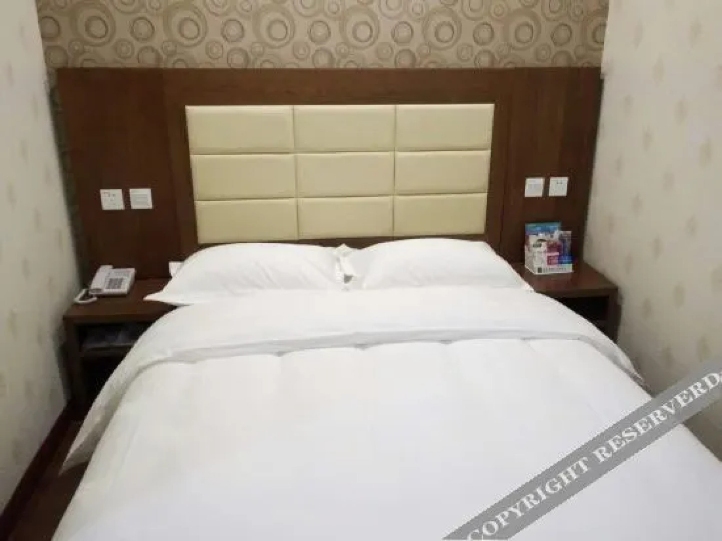 iu Hotel (Tangshan Zunhua Long-Distance Bus Station Branch)