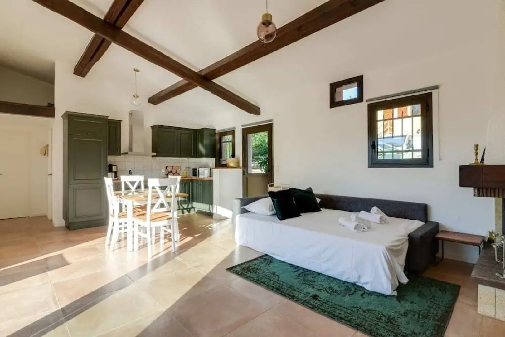 Cottage des Bois Murés Private House