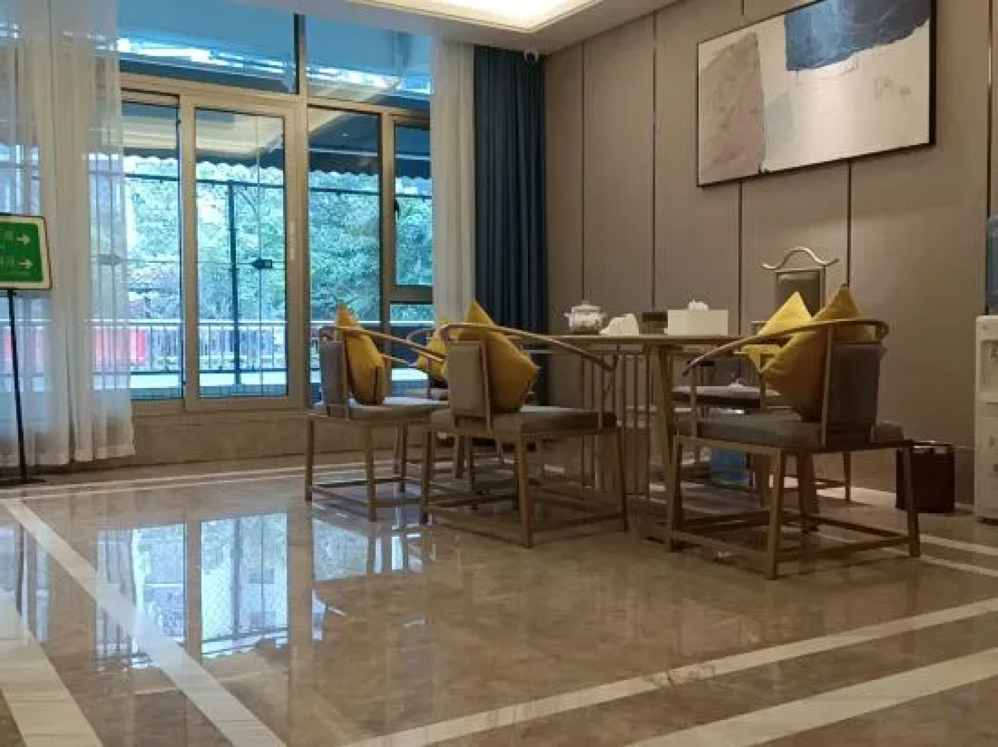 Kyriad Marvelous Hotel (Hezhou Wanda Plaza)