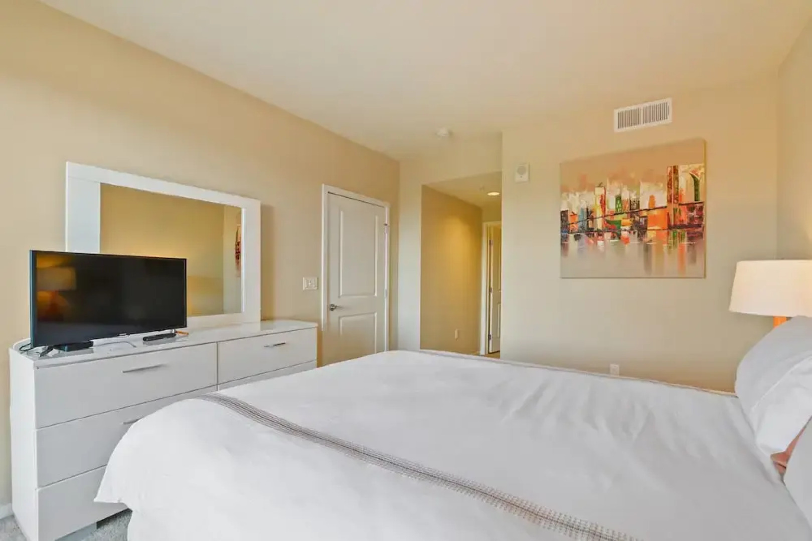 Global Luxury Suites Redwood City