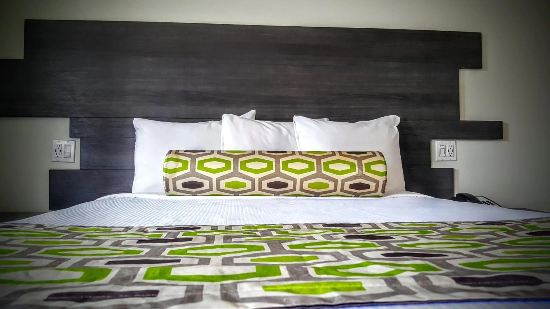 Jewel City Inn