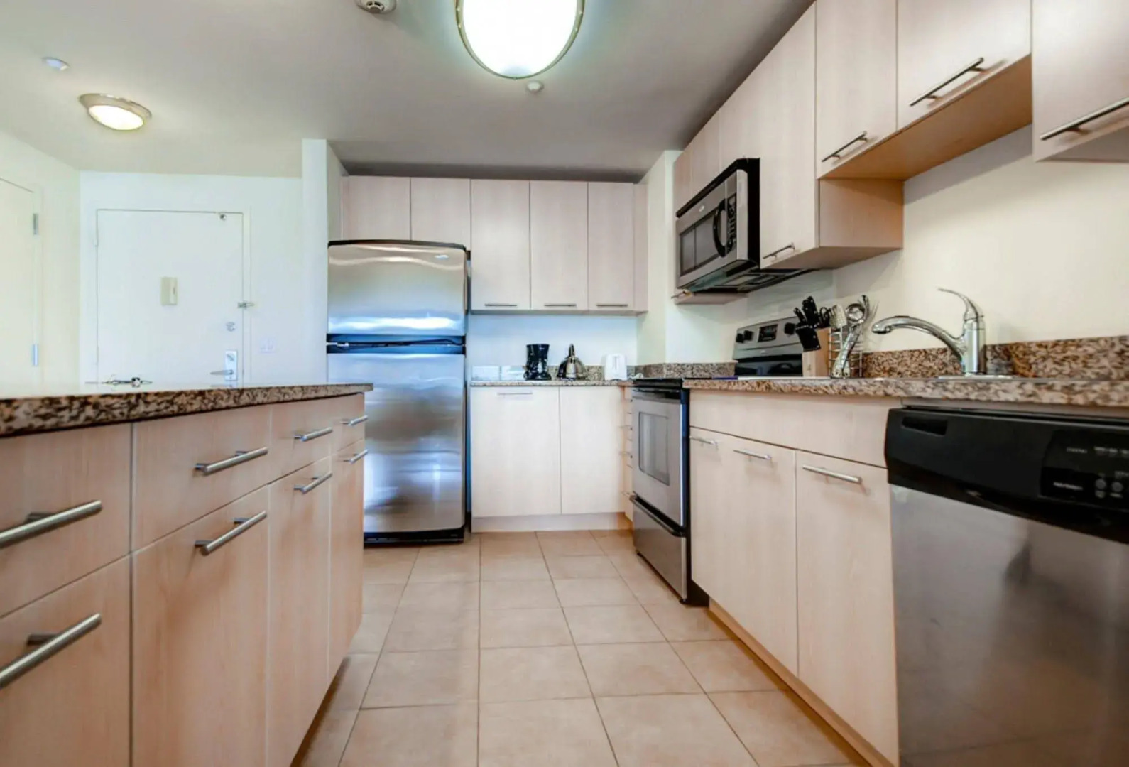 Global Luxury Suites at Mountain View