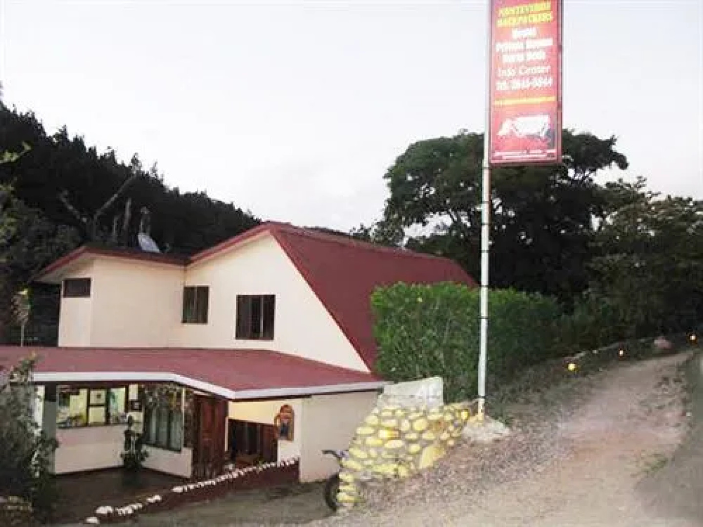 Monteverde Backpackers