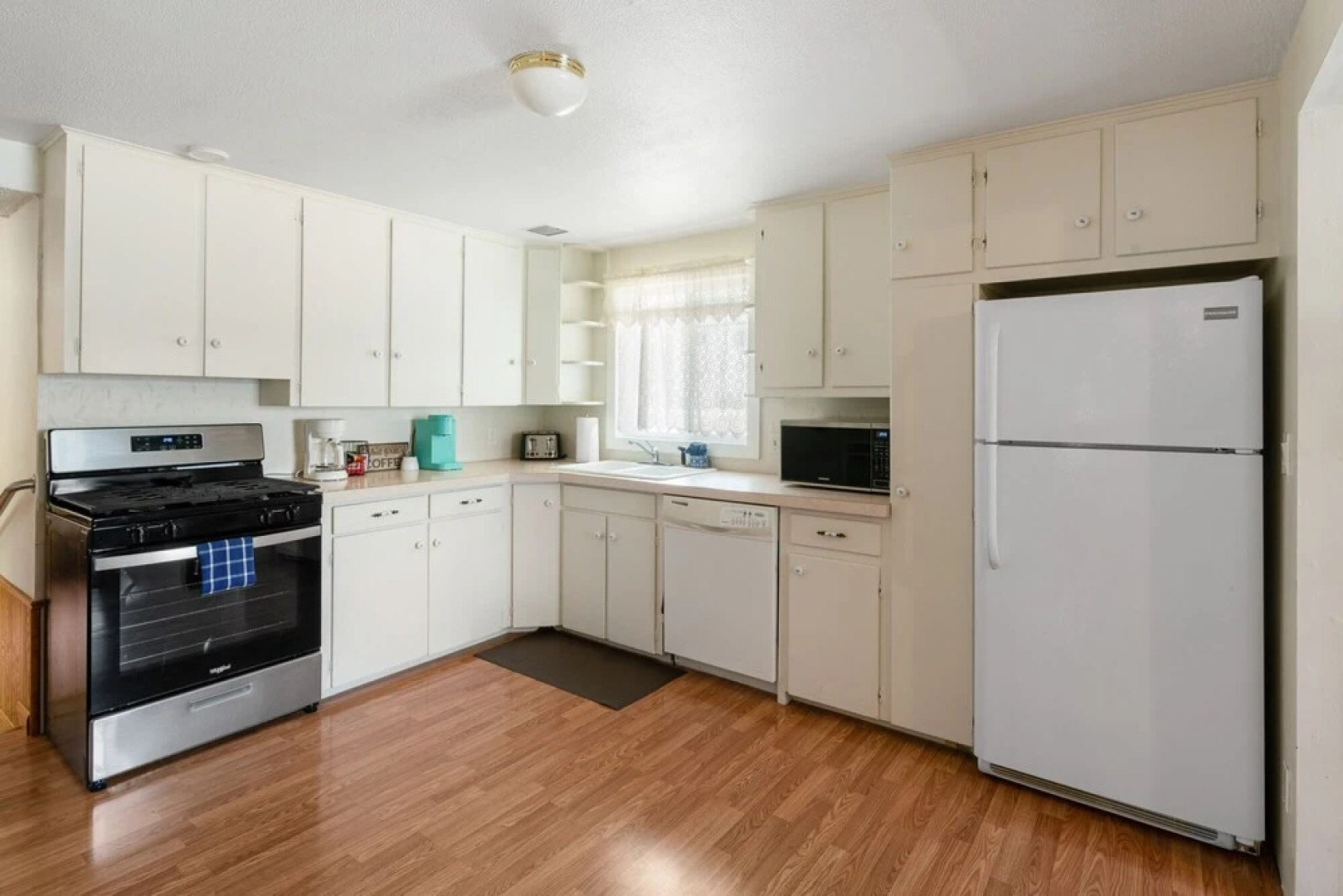 South Arm Retreat 2BDR Lake Charlevoix