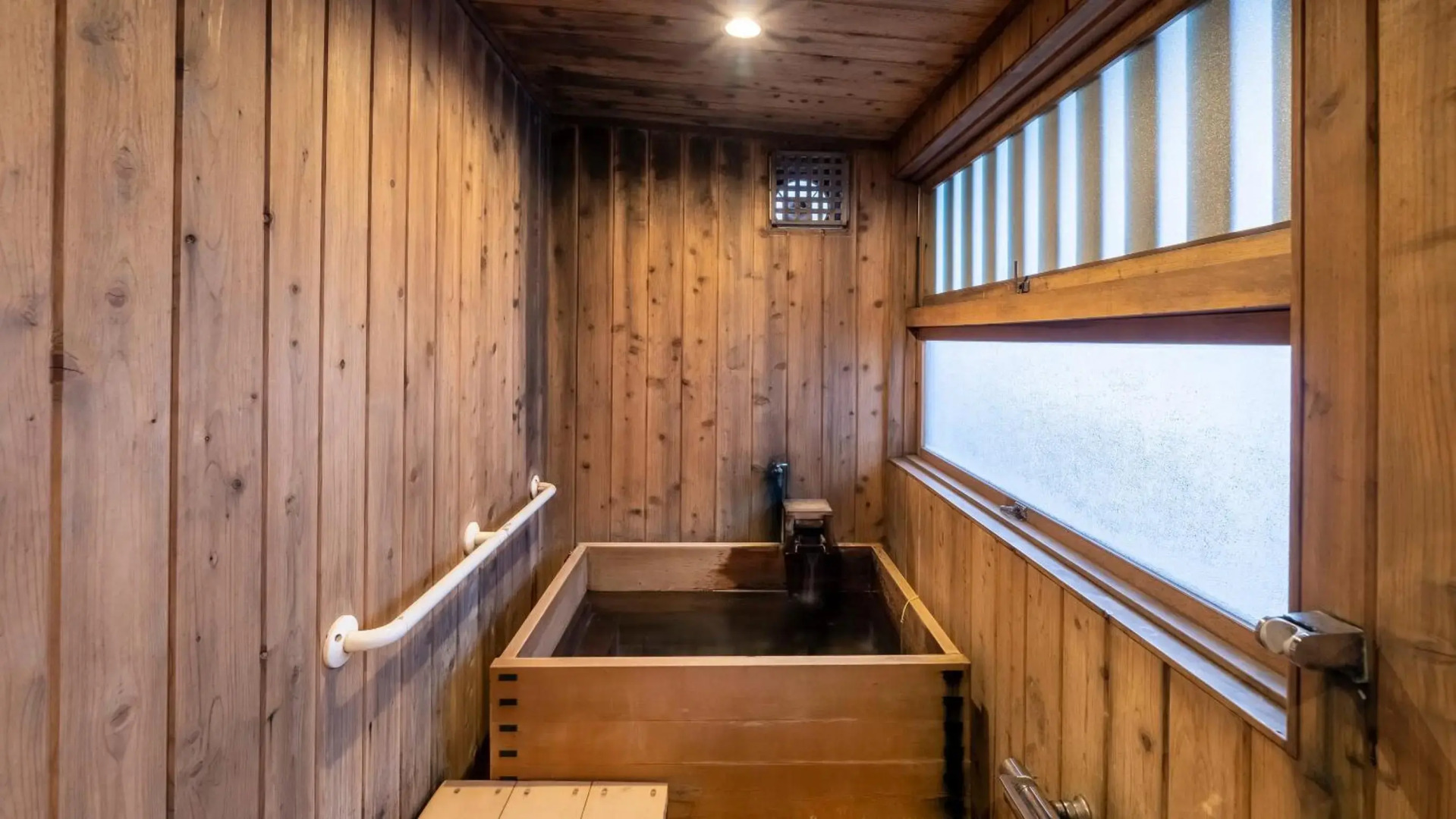 Nakamatsuya Ryokan