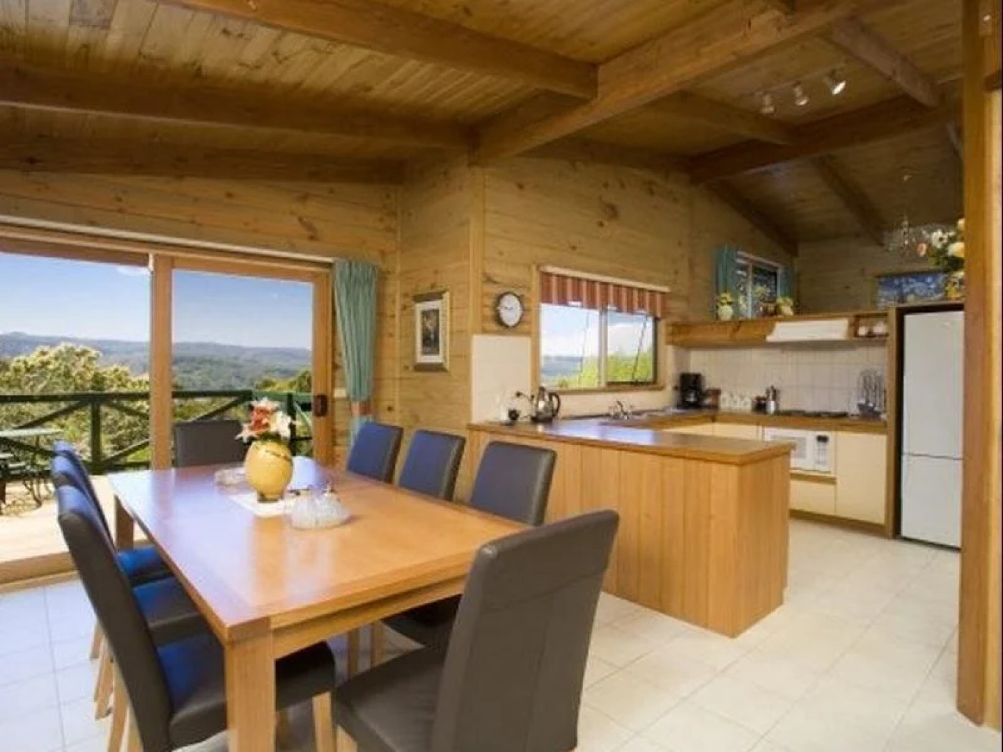 Johanna Green Holiday House