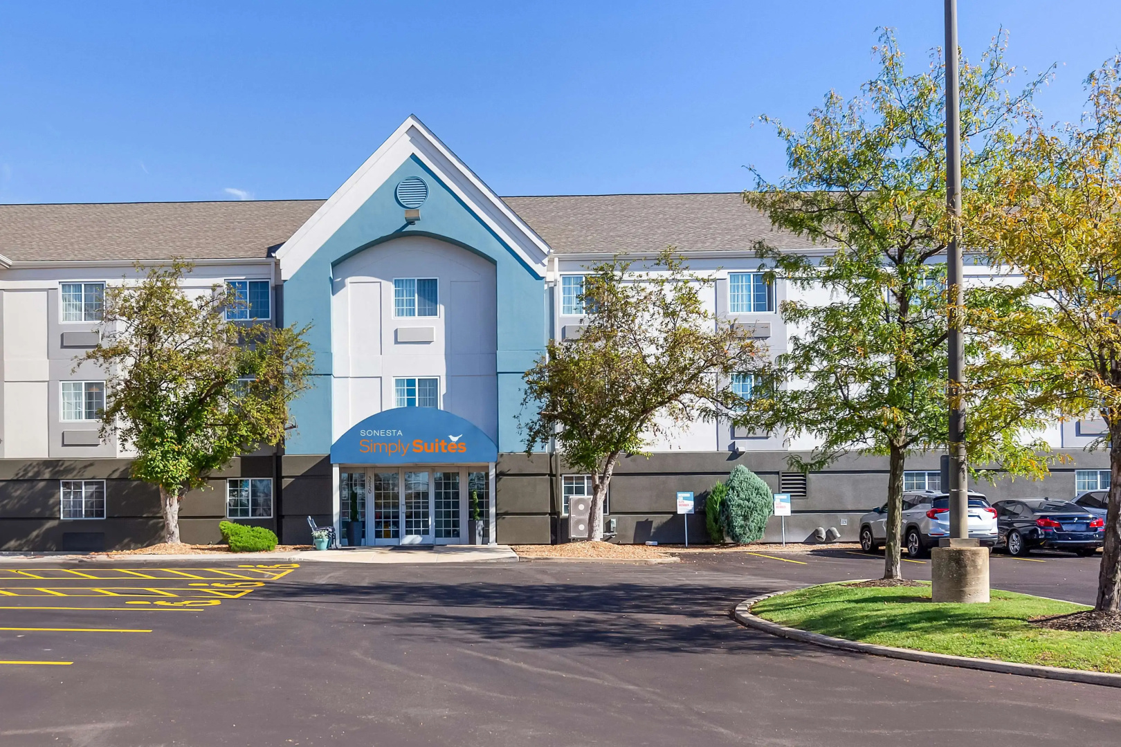 Sonesta Simply Suites  St Louis Earth City