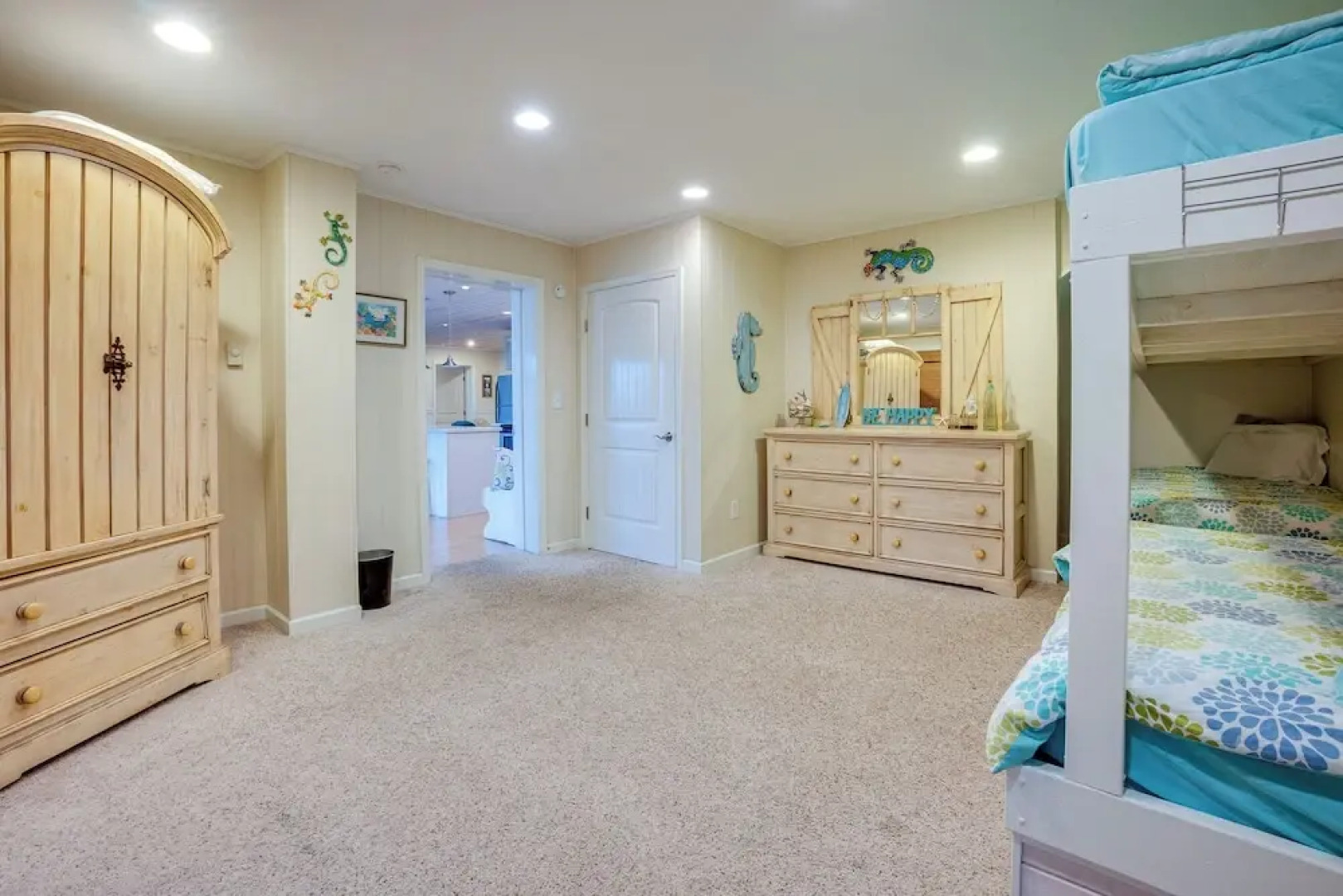 Oceanfront Home in Port Orford: The Lighthouse