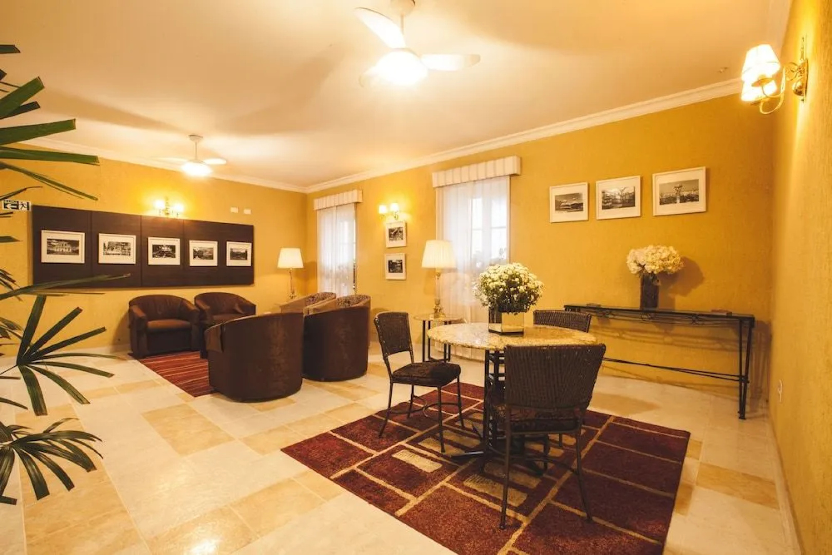 Hotel Curitiba Palace Slim