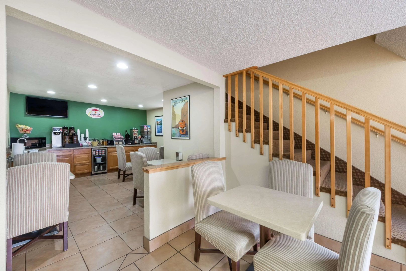 Super 8 Canon City