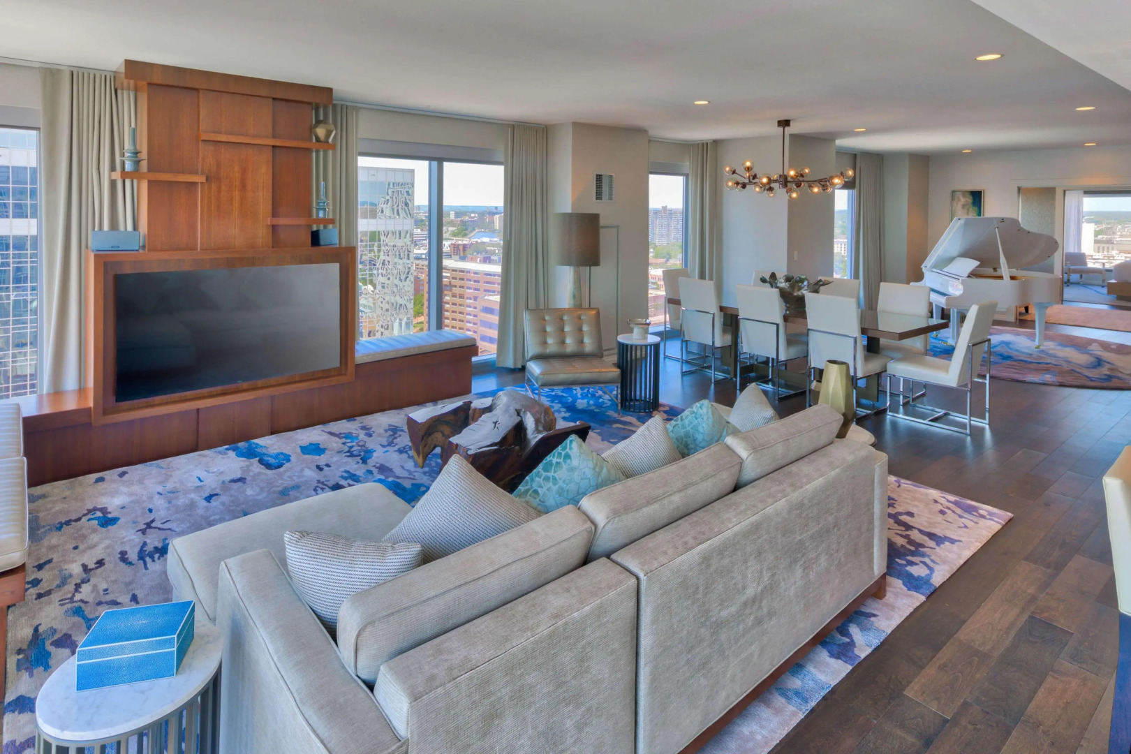 Hilton Norfolk The Main