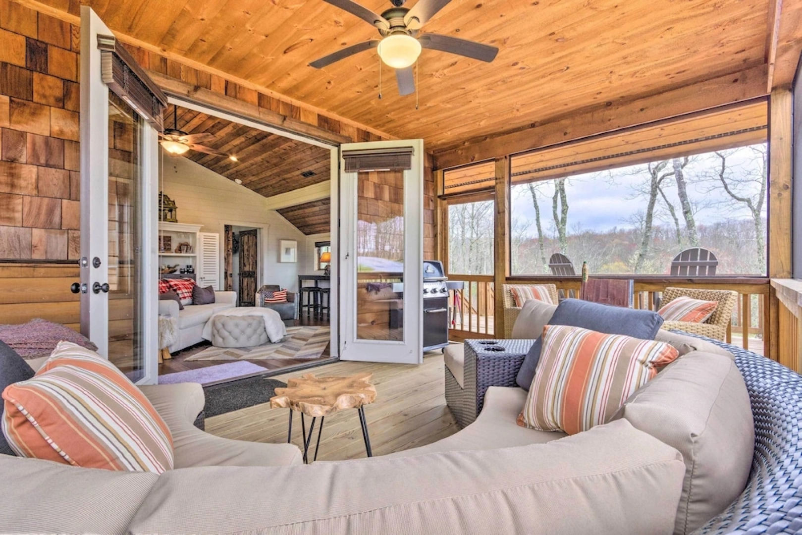 Putt-putt, Pickleball + Trails: Glenville Getaway