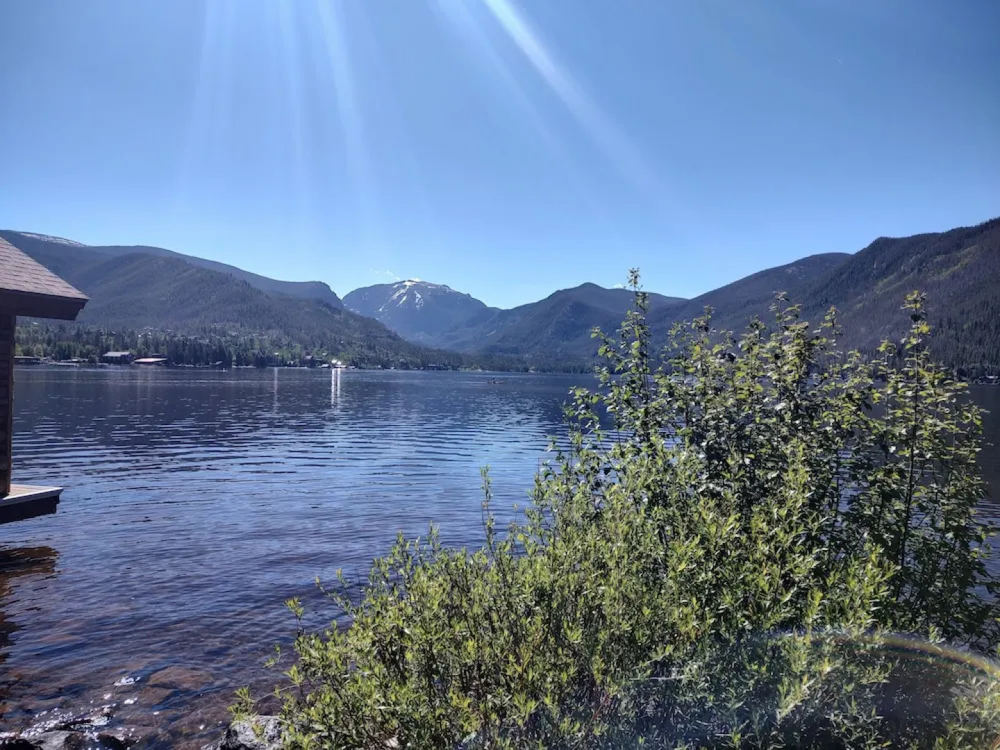 Western Riviera Lakeside Lodging