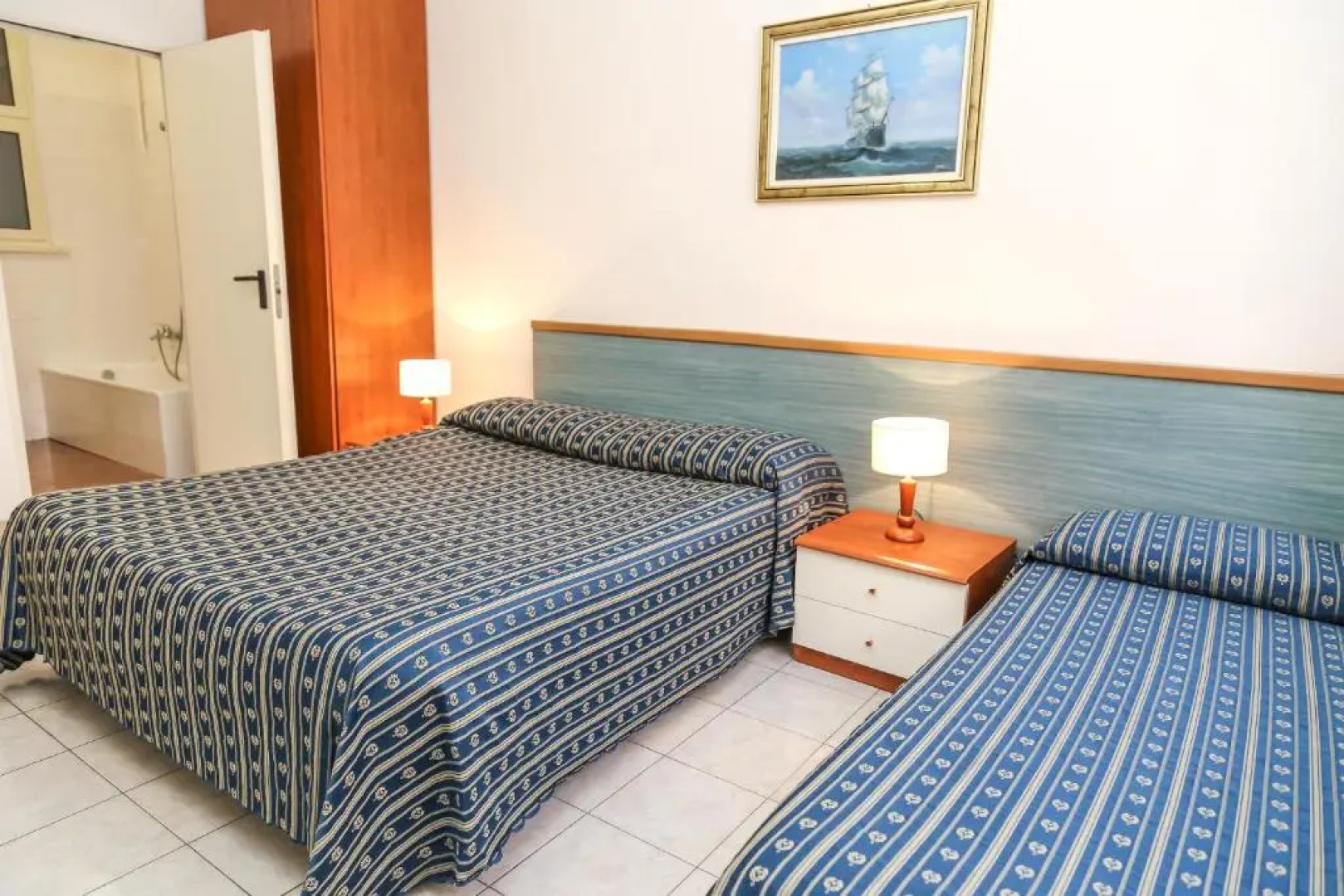 Athena Hotel