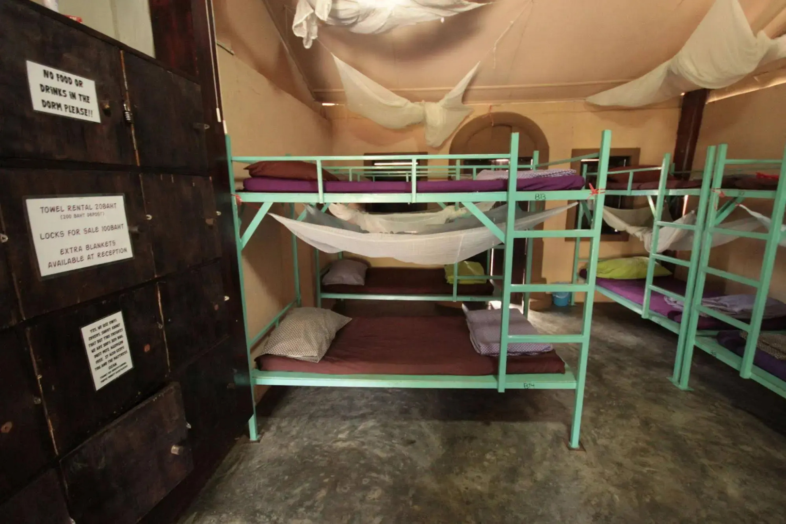 Purple Monkey Backpackers