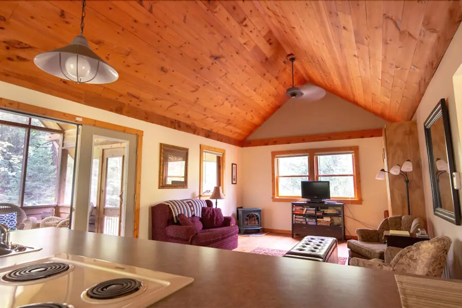 Brickyard Cottage 3 by Winfield Inn