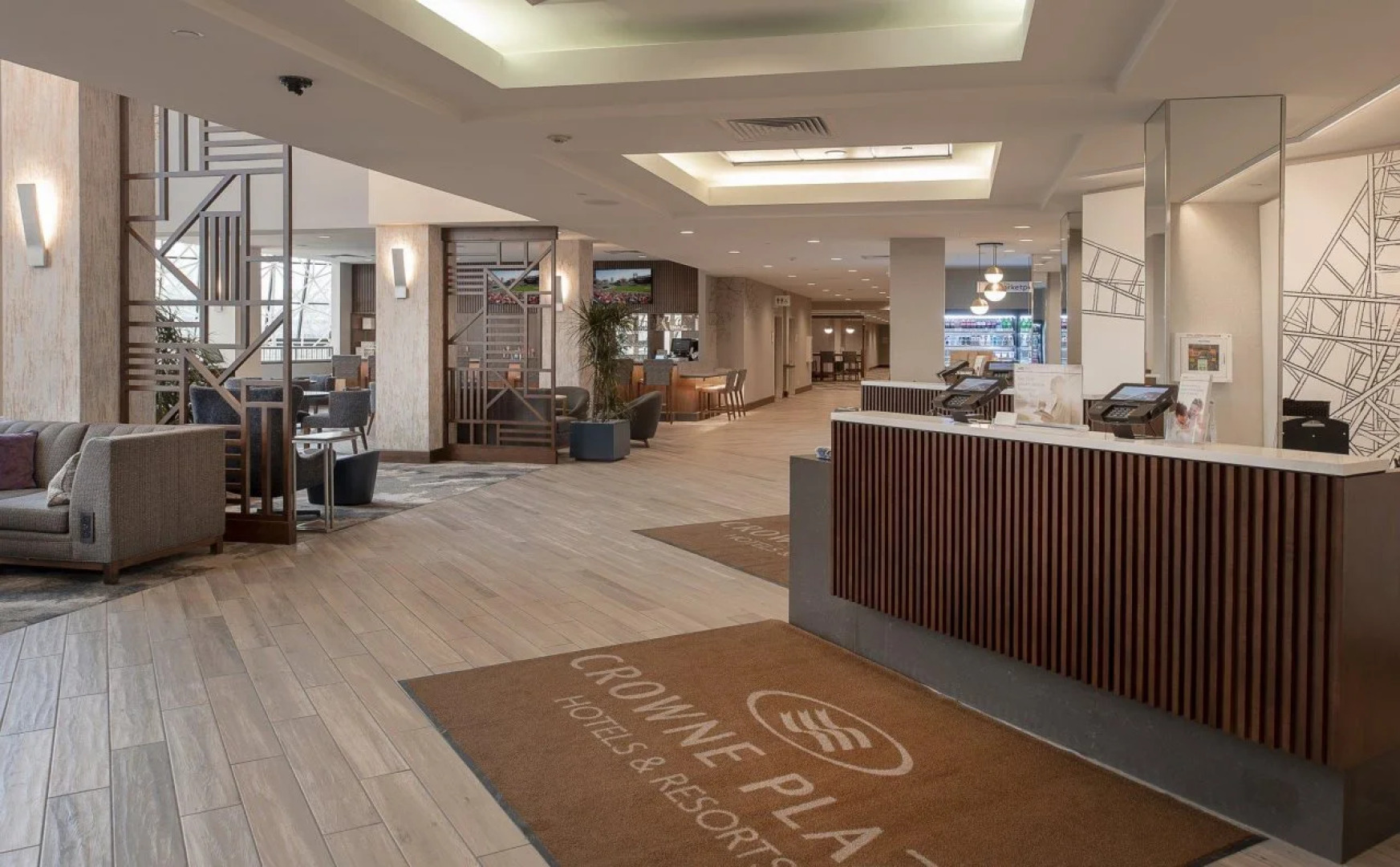 Crowne Plaza St. Louis Airport by IHG