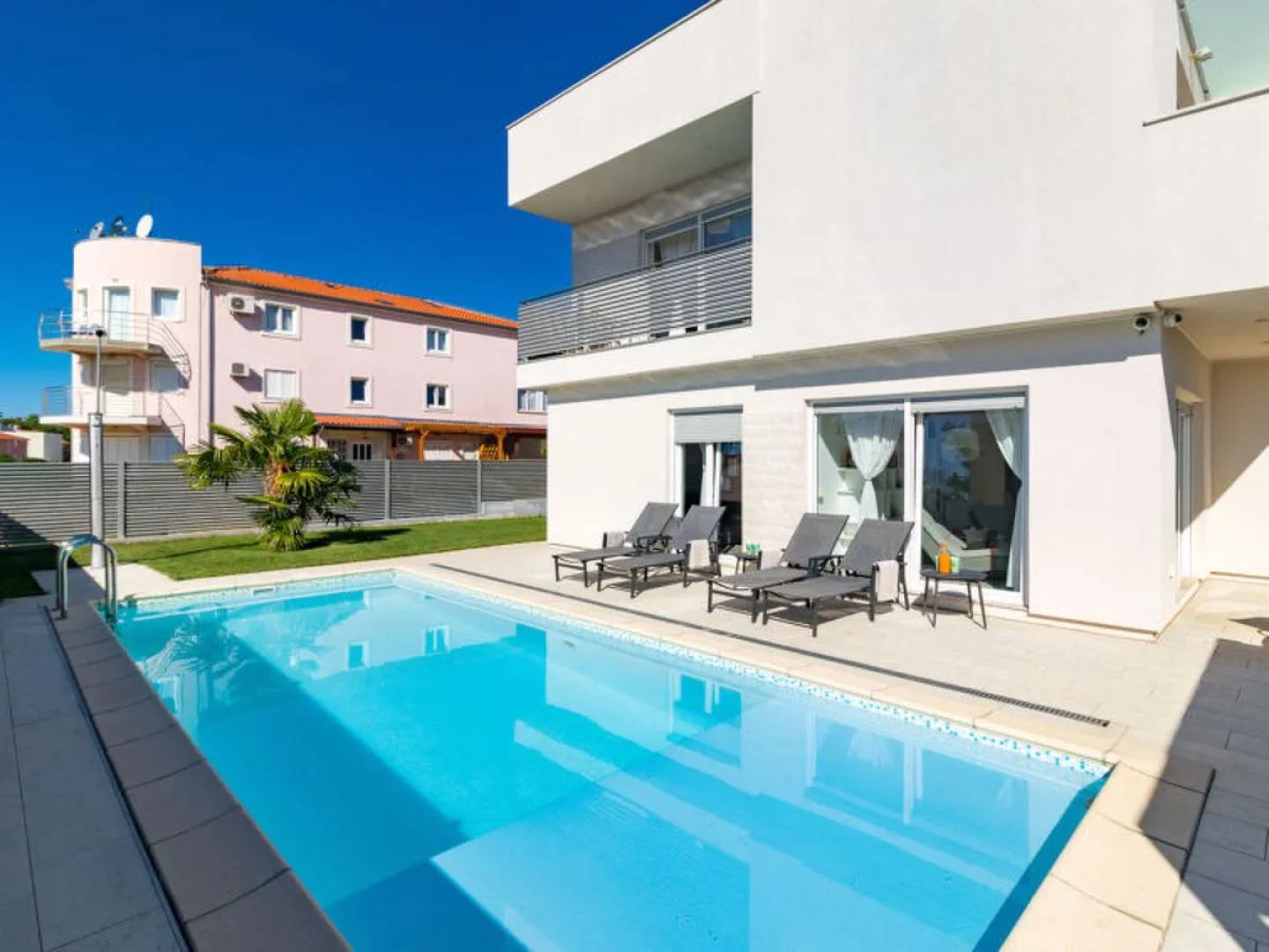 Villa Virtus (NVG360)