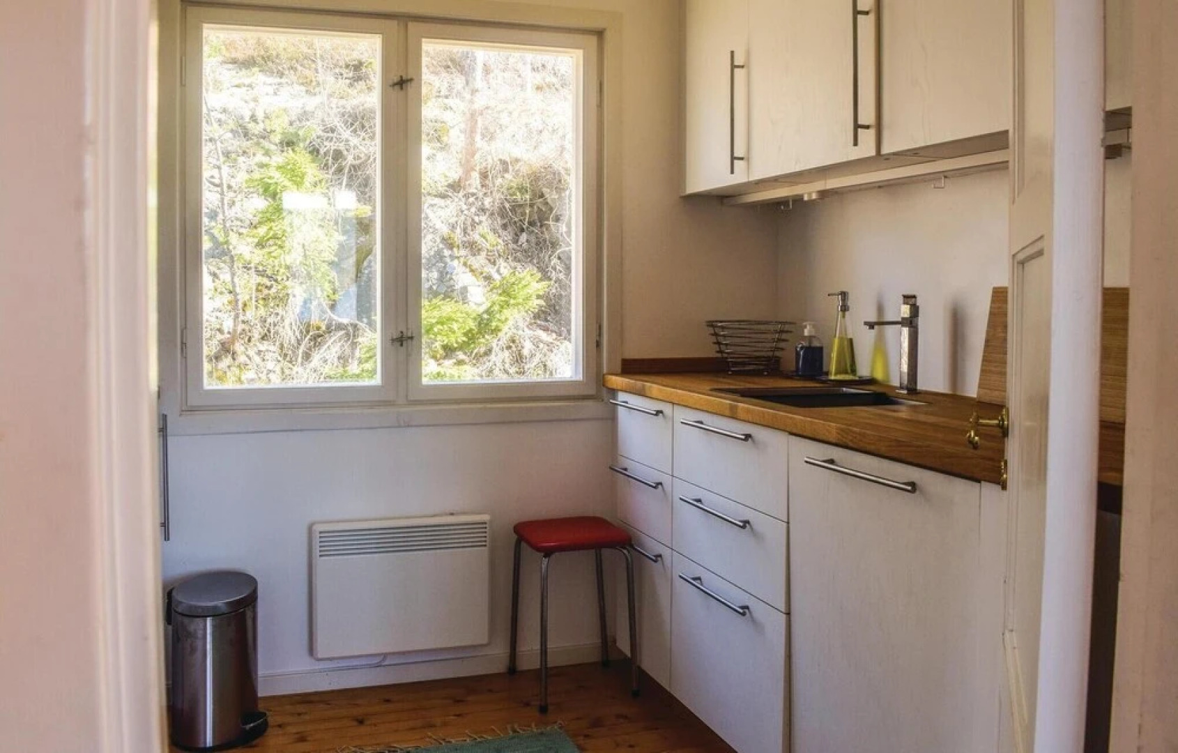 Stunning Home in Hvitsten With 3 Bedrooms