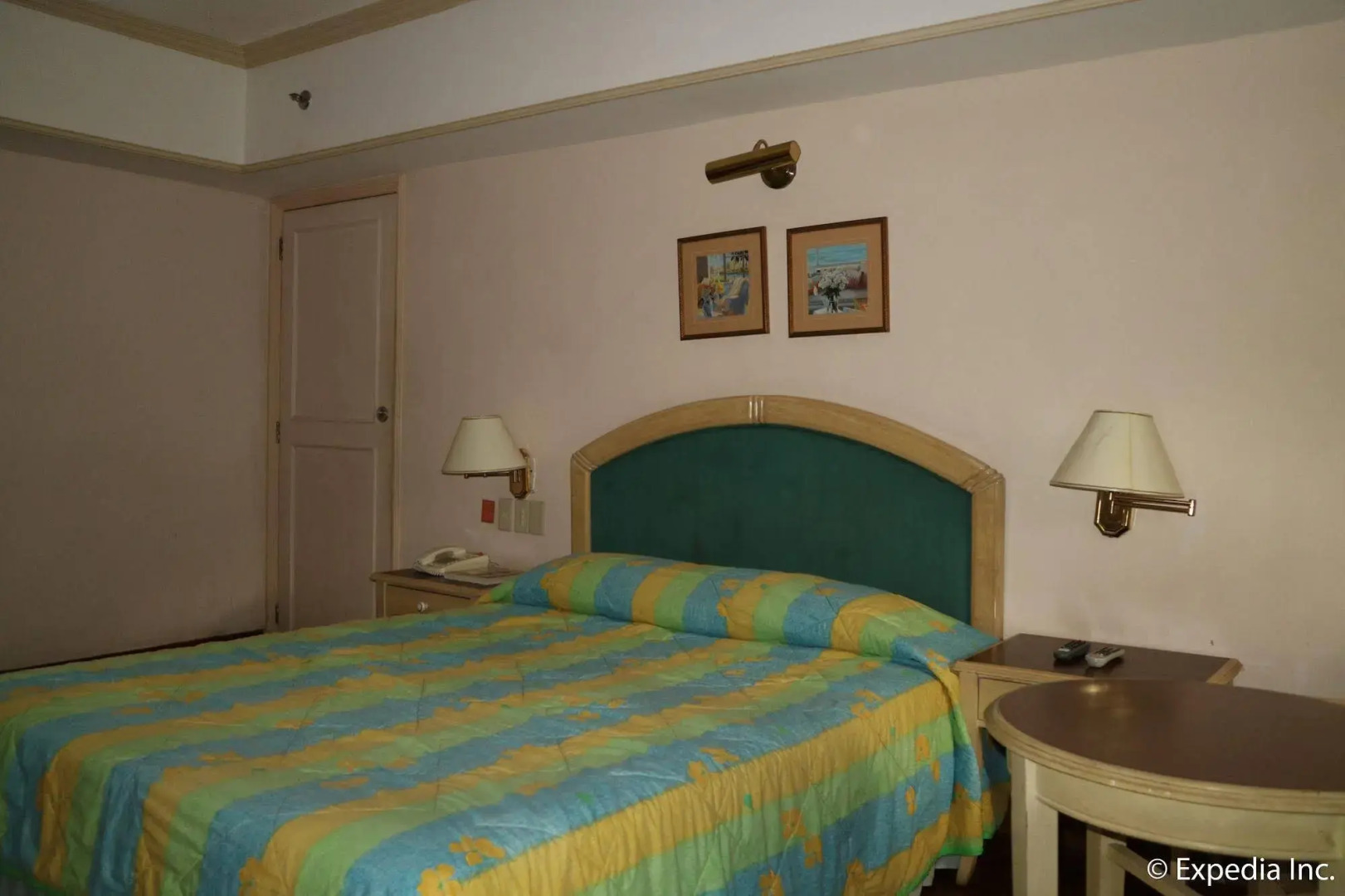 Sunrise Holiday Mansion