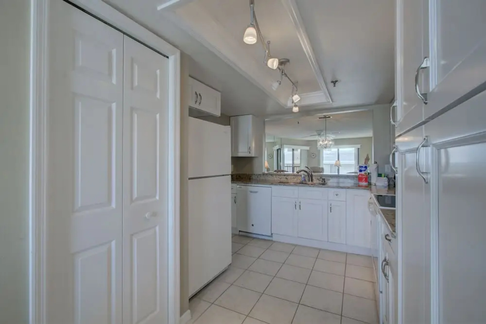 Beach Sands A 203 by Anna Maria