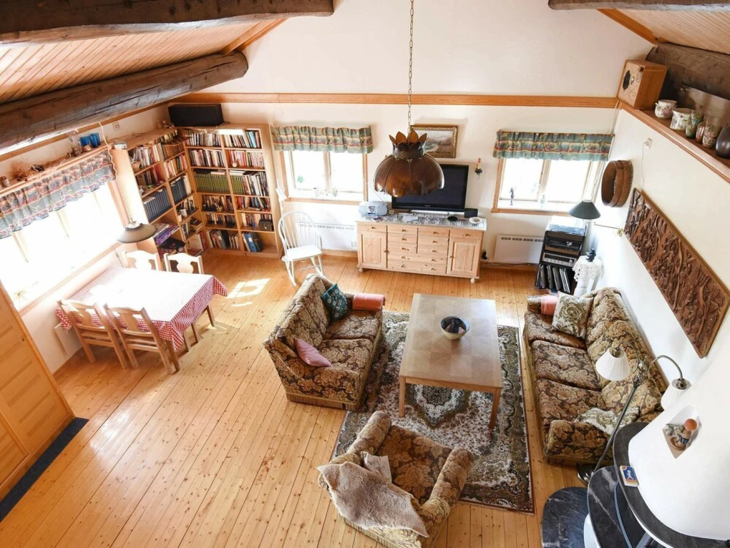 9 Person Holiday Home in Brålanda