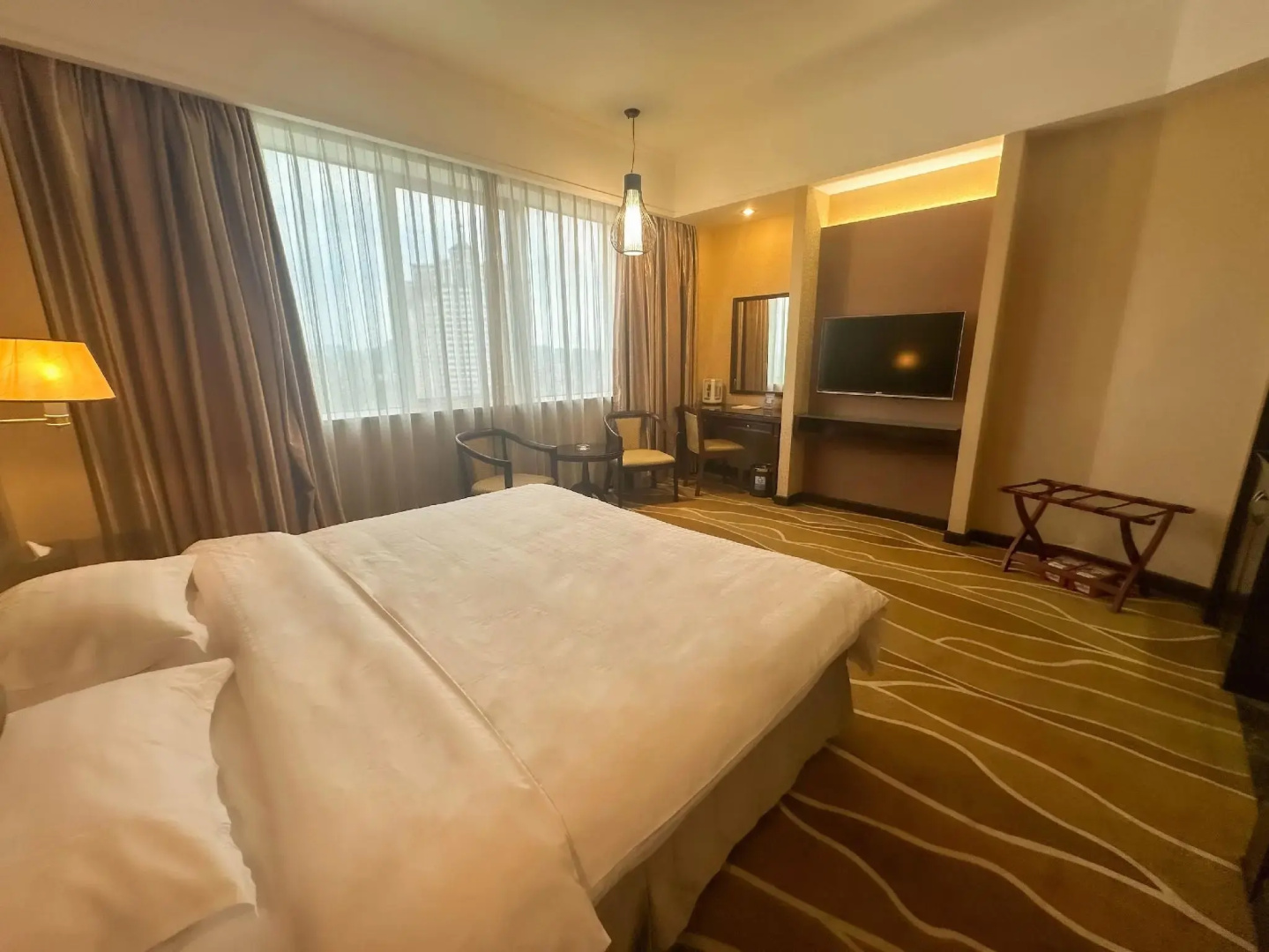 Celeste Palace International Hotel