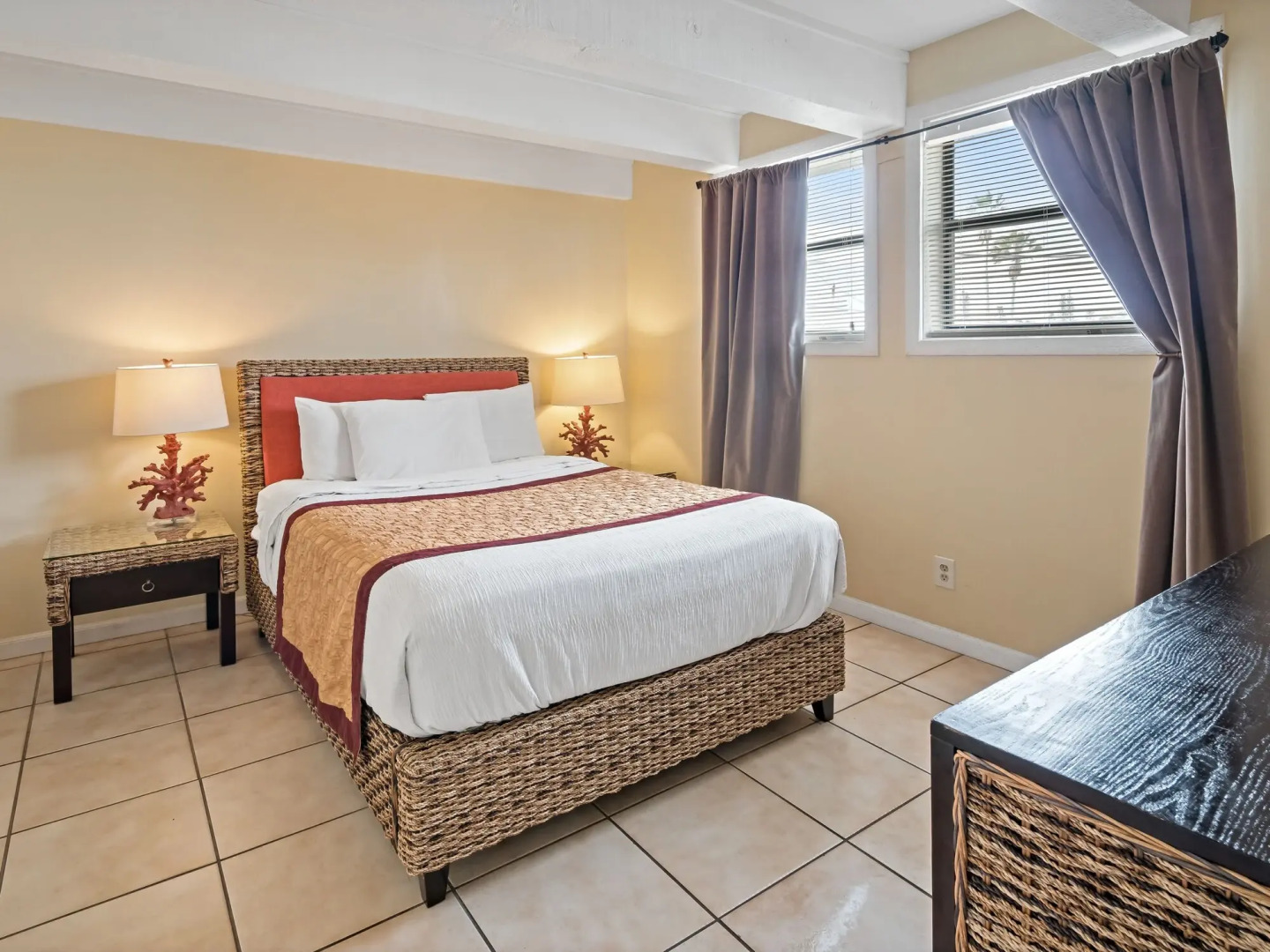 The Royal Inn Beach Hotel Hutchinson Island