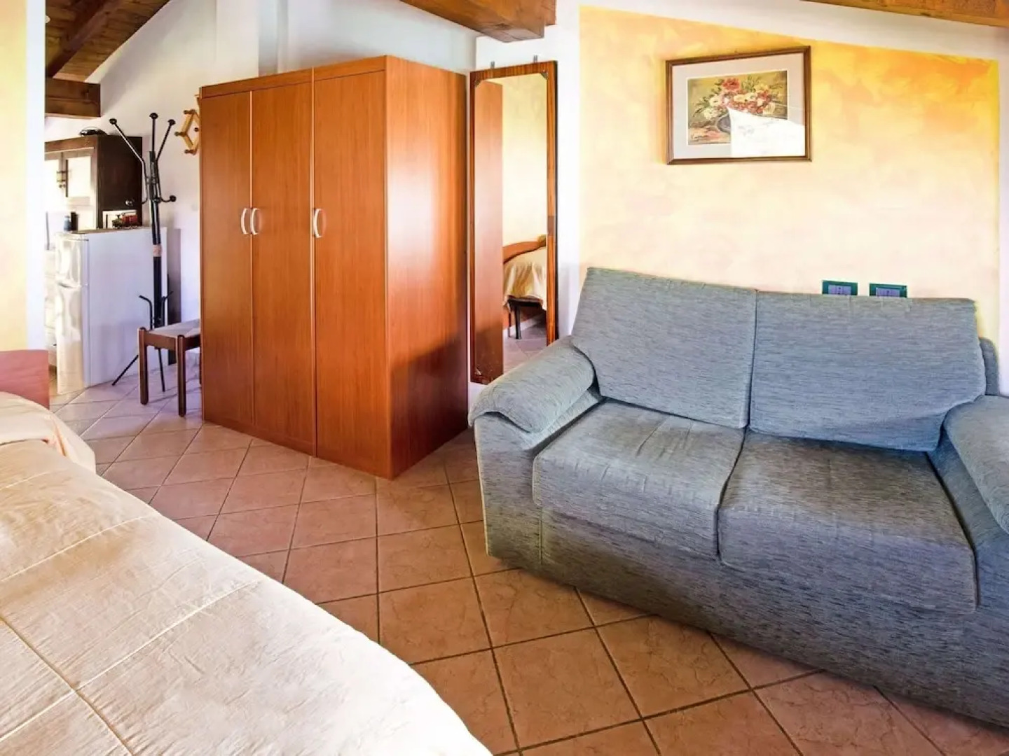 Cottage in Parole Near Forest and Lake