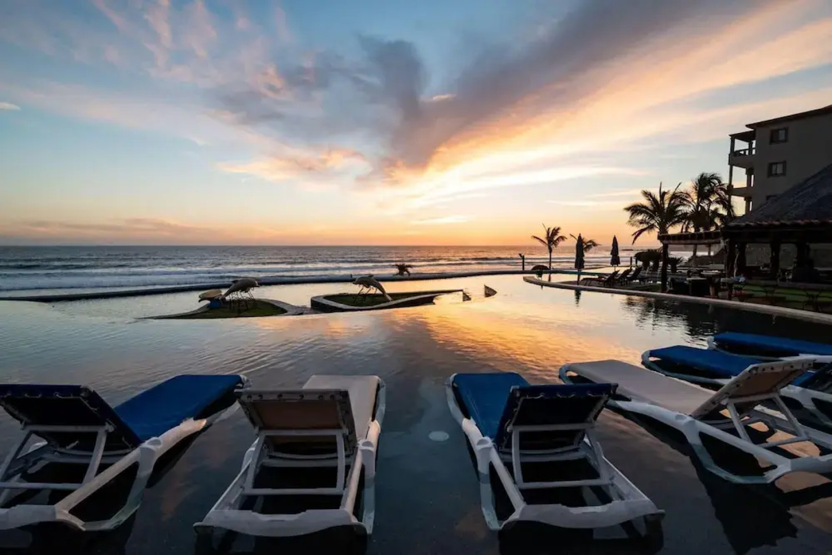 Sol Pacífico Cerritos by Casago