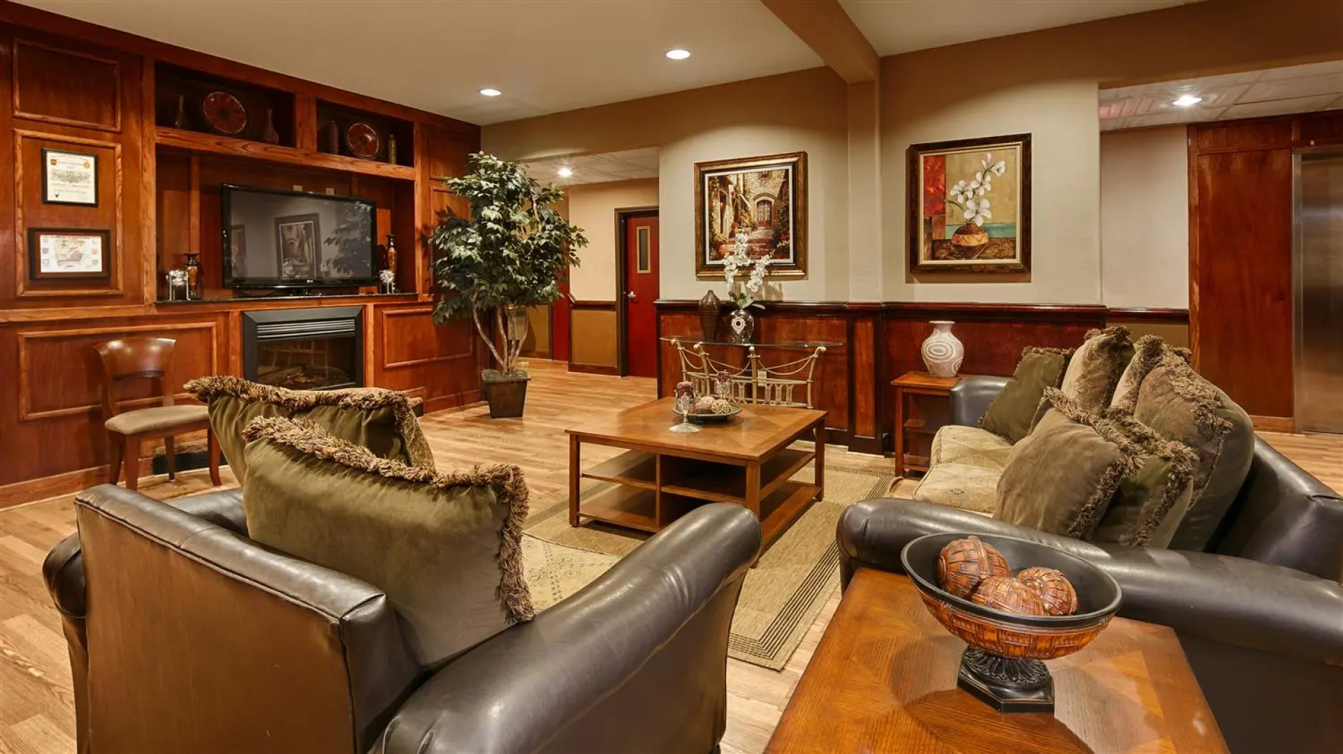 Best Western Circle Inn