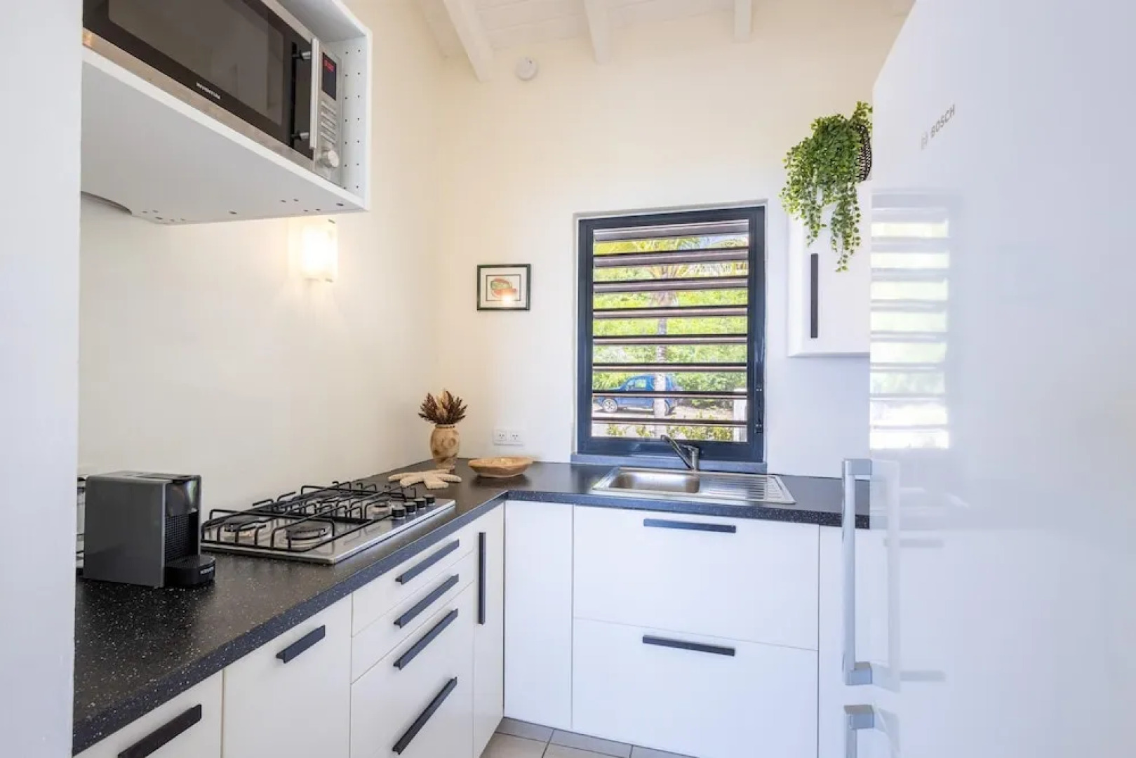 Seaside Rhapsody at Villa Kolibreeze