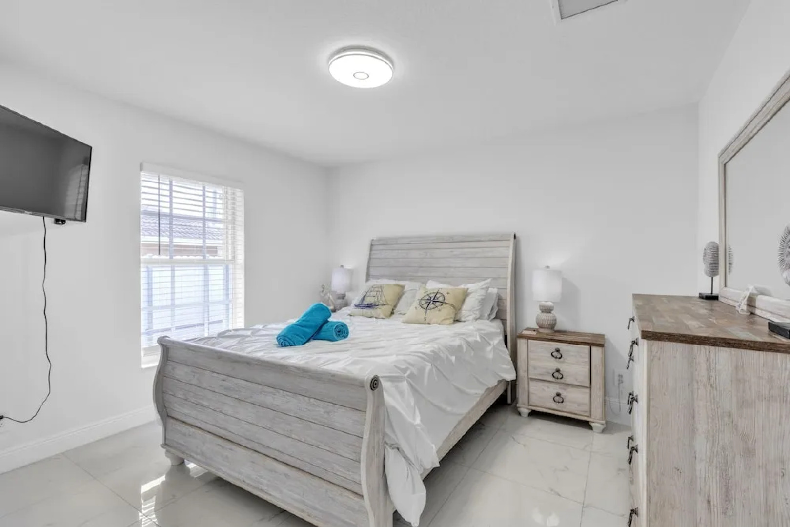 Gorgeous Lake Worth Beach House 4 Bedroom Home by RedAwning