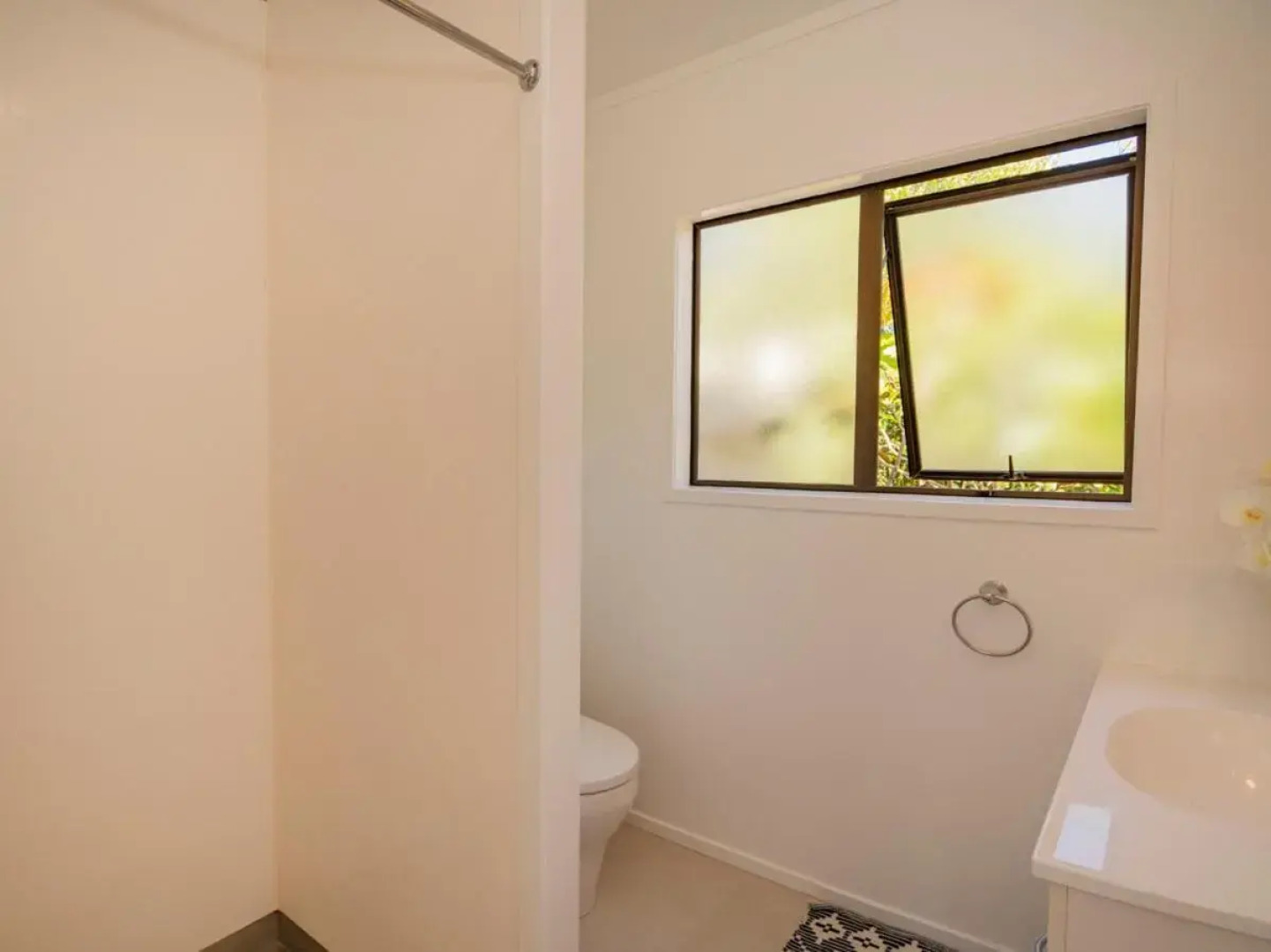 The Olive Grove Retreat - Matarangi Holiday Unit