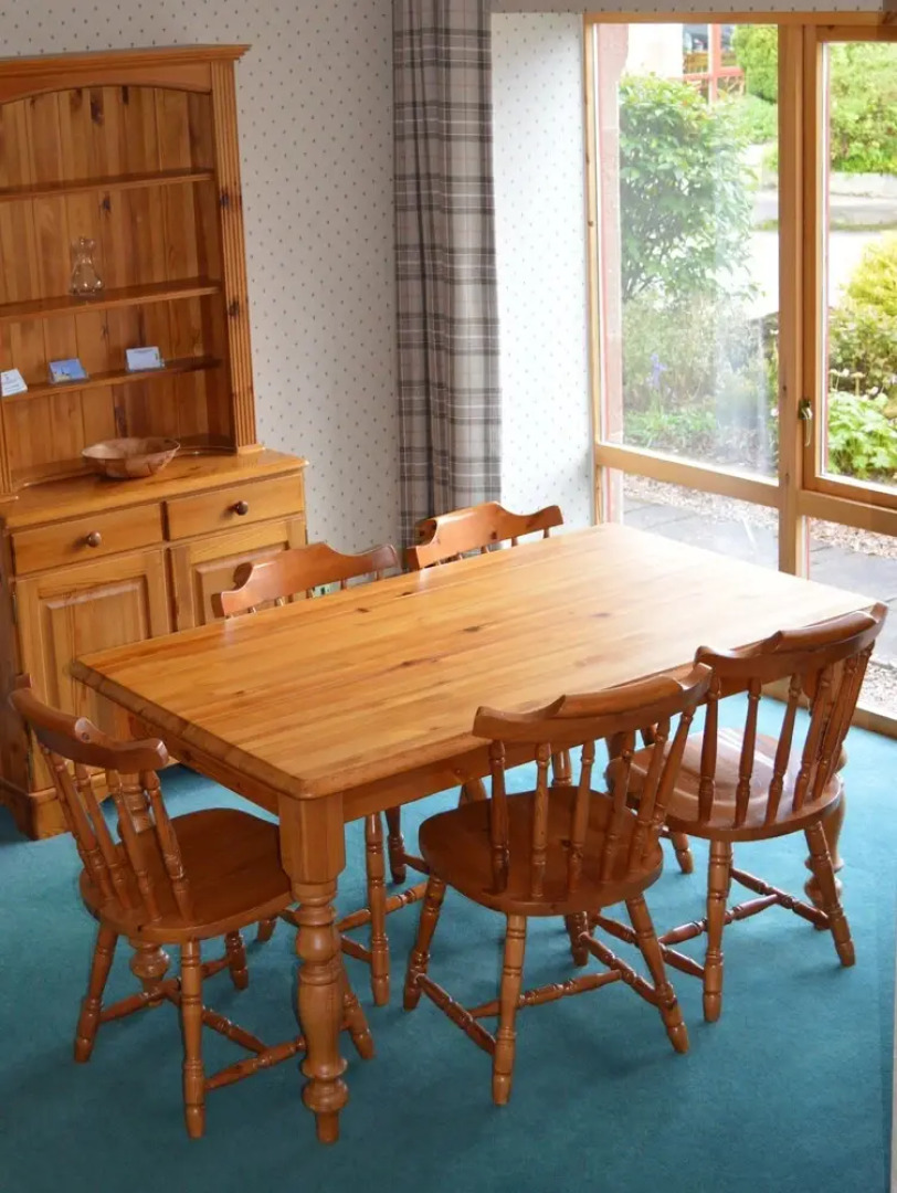 Tomich Holidays Courtyard Cottage