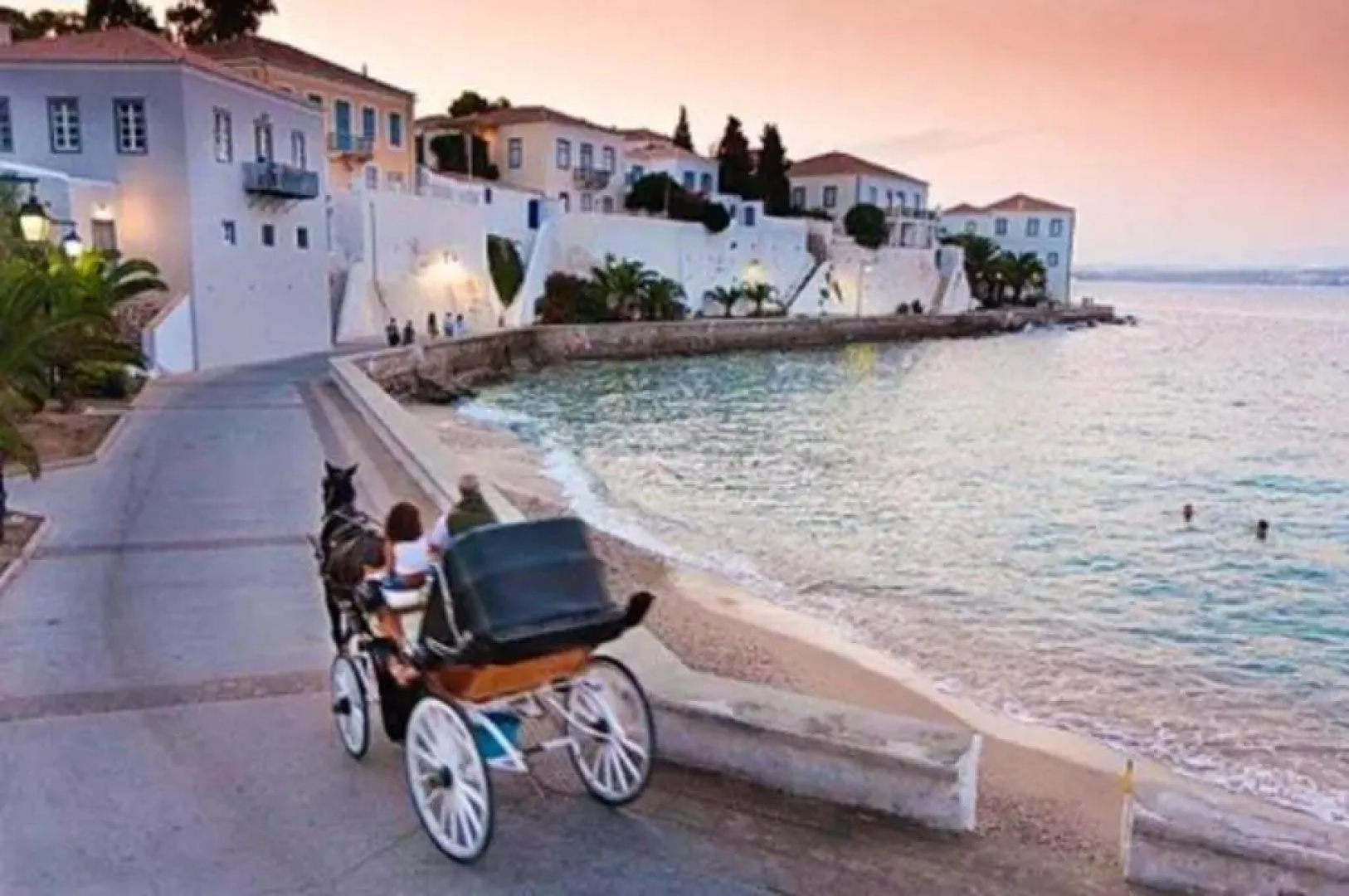 Villa With 6 Bedrooms in Spetses, With Private Pool, Enclosed Garden and Wifi