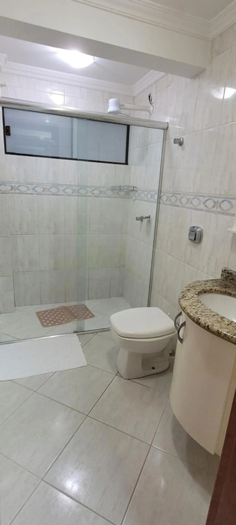 Belíssimo Apto Frente Avenida