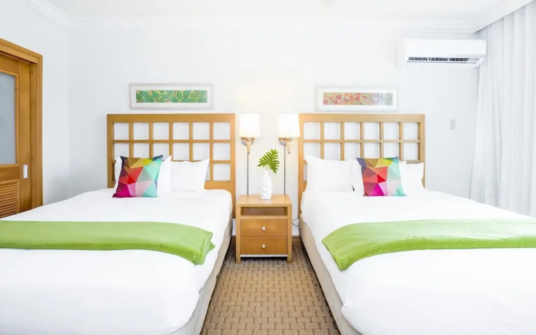 210 Sea Shell Studio