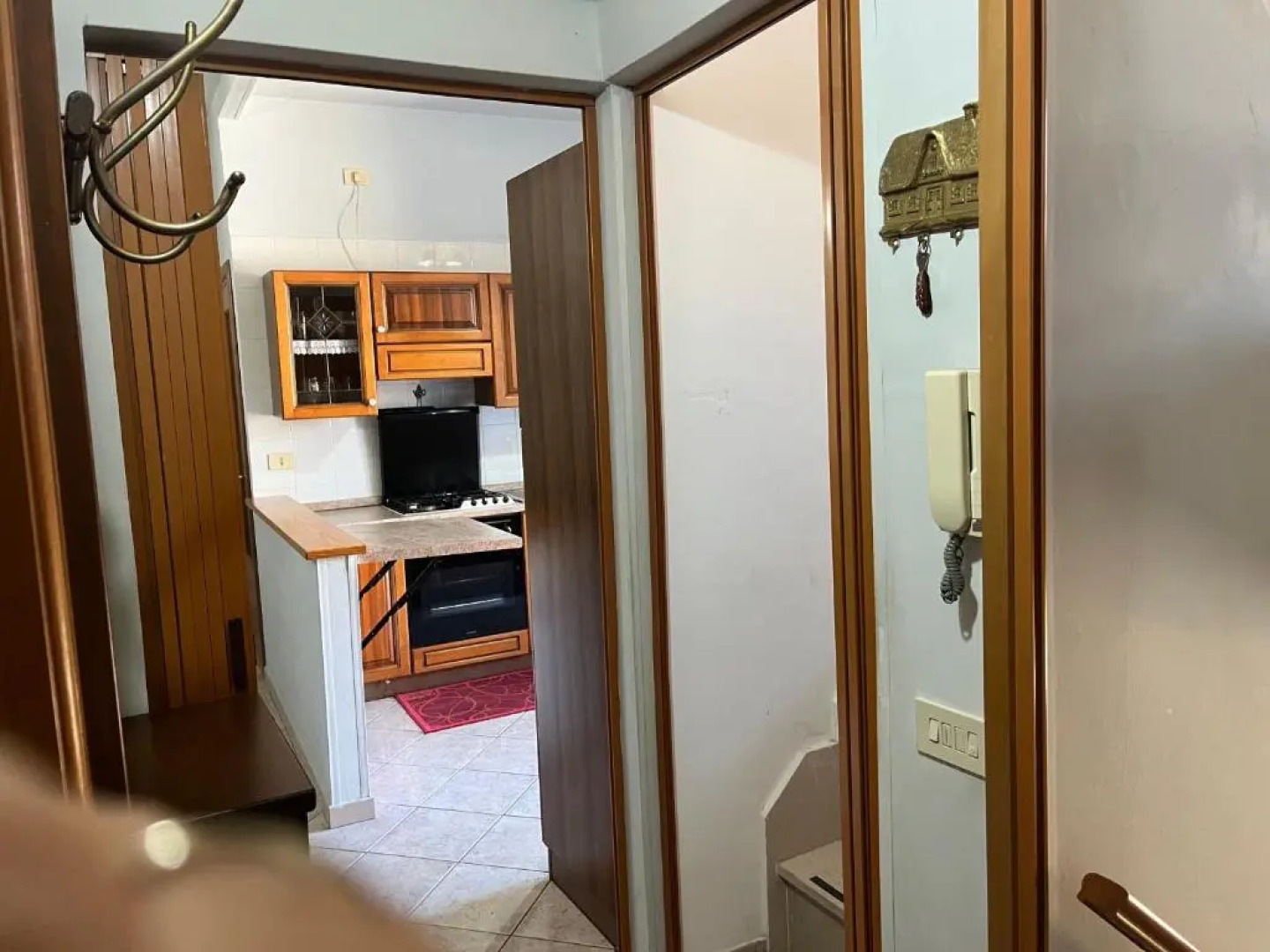 Spaziosa casa indipendente, vista mare, in centro su corso Garibaldi