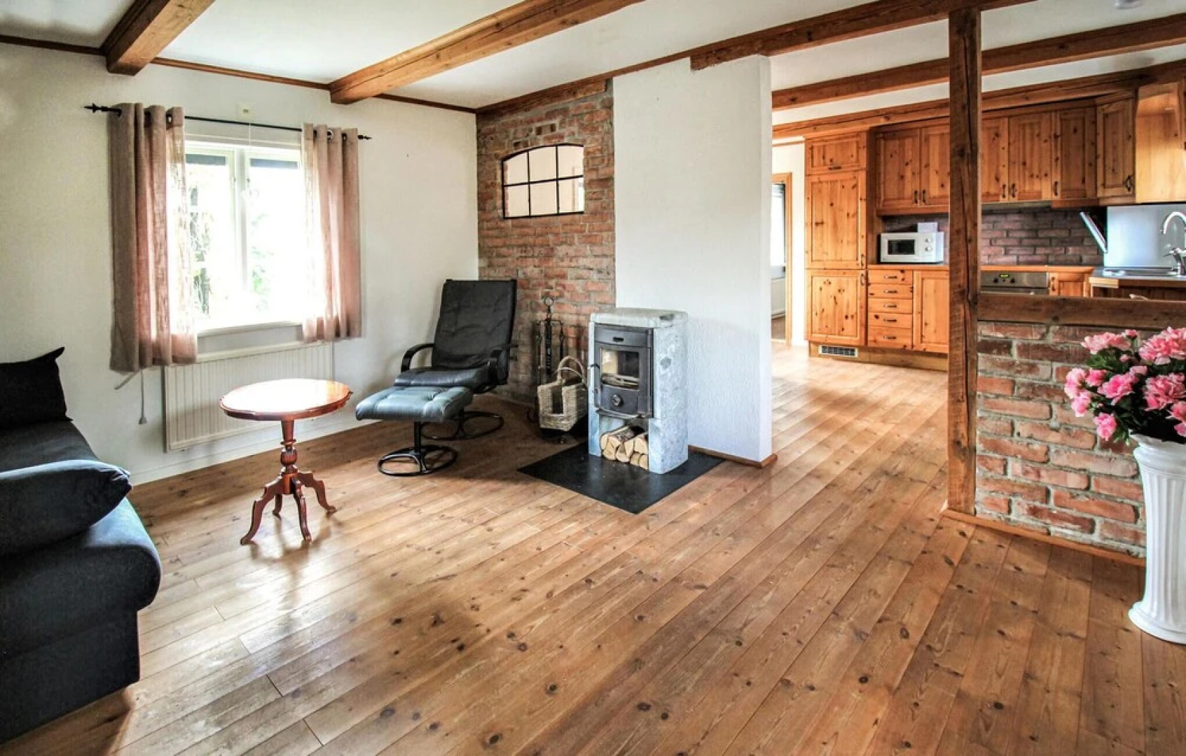 Nice Home in Munka Ljungby With 1 Bedrooms, Wifi and Sauna
