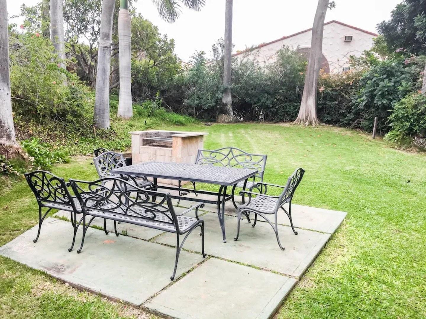 Top-Floor Unit Unit #302 - 2 Br Condo