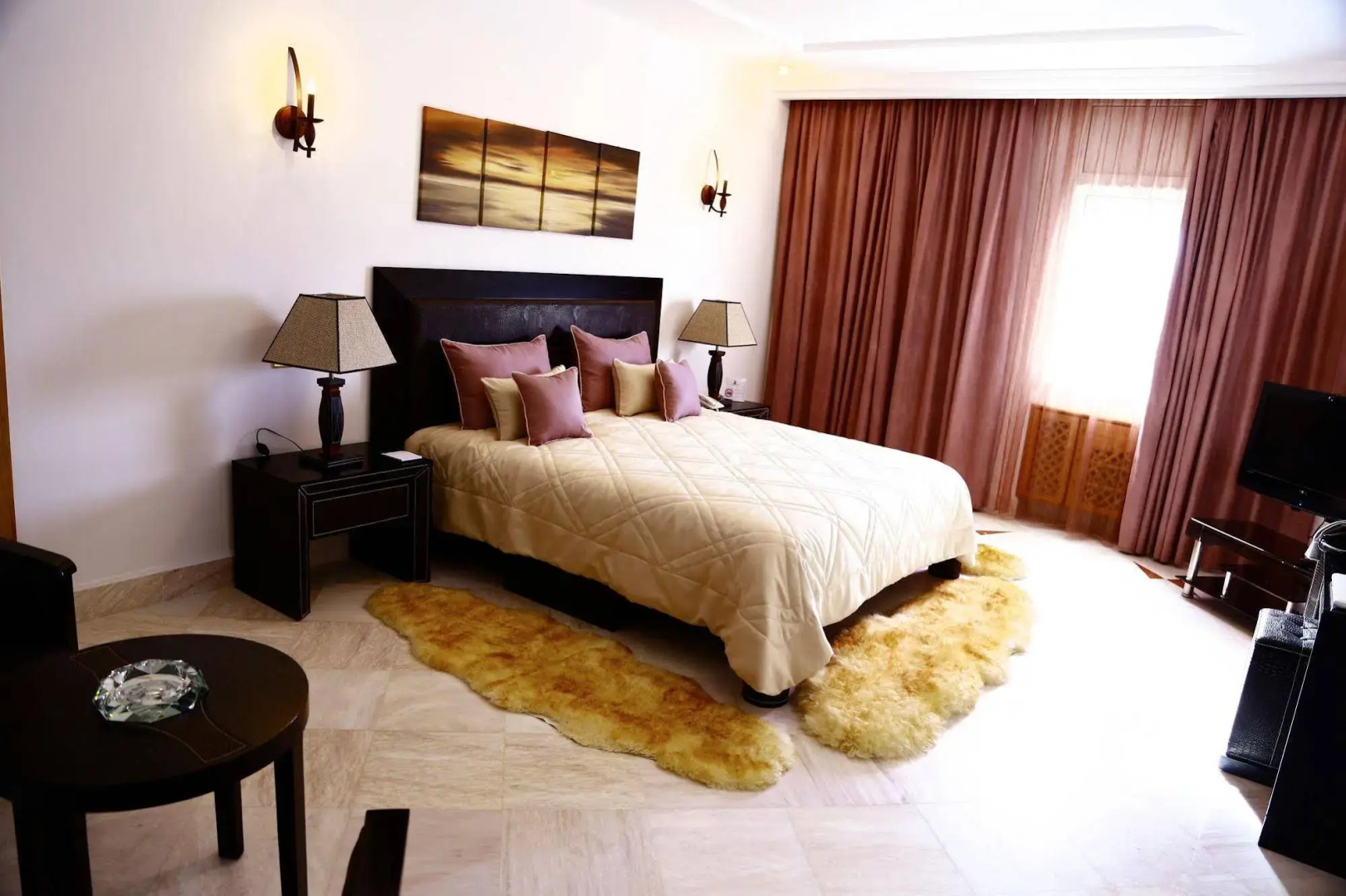The Penthouse Suites Hotel