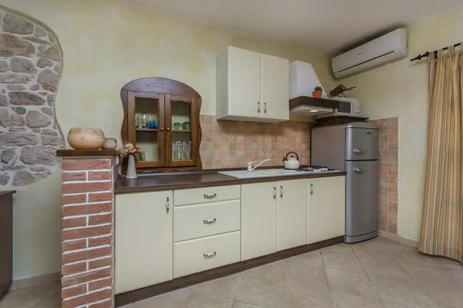 Apartment Velenik D&I