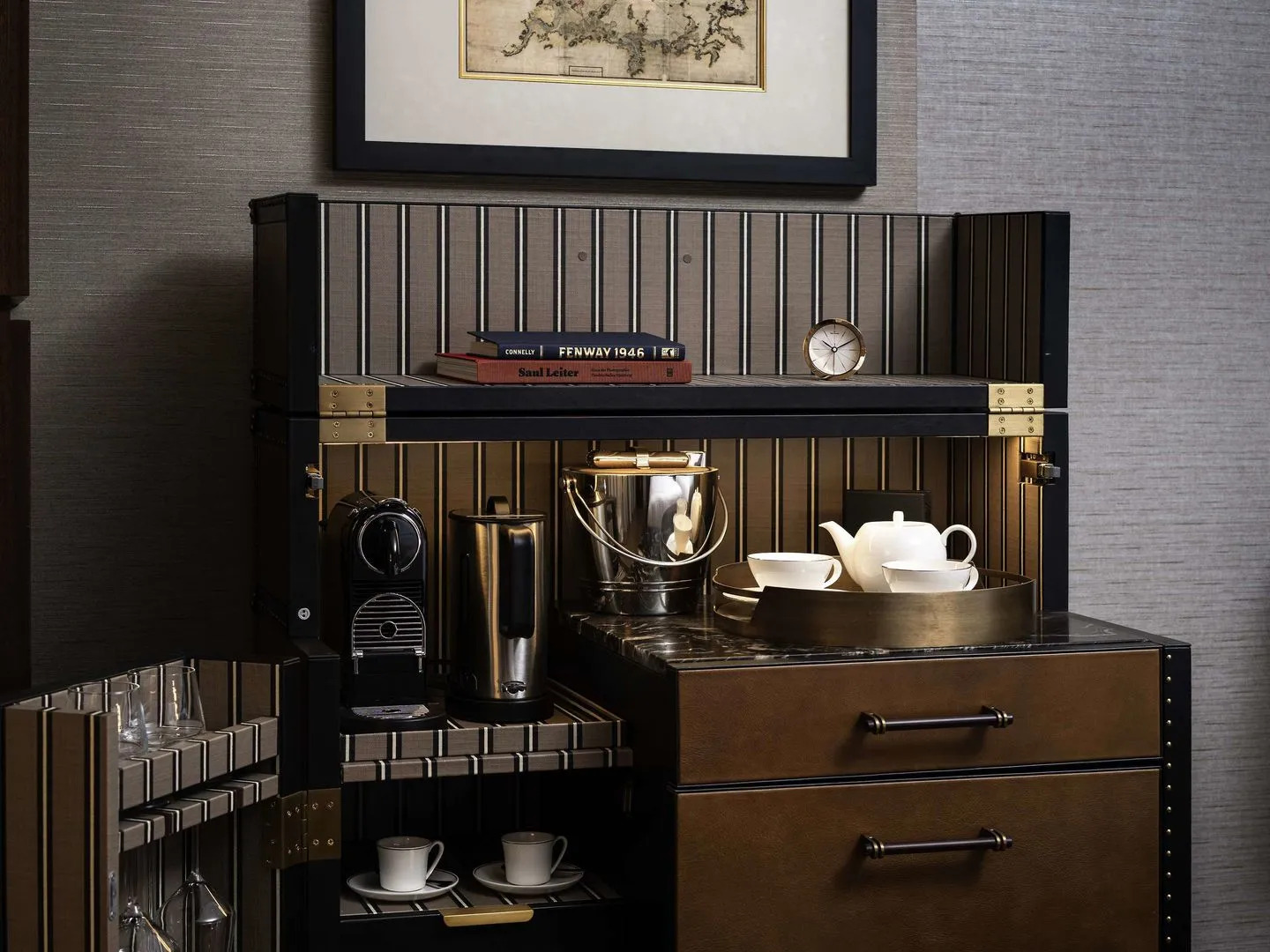 Отель Raffles Boston