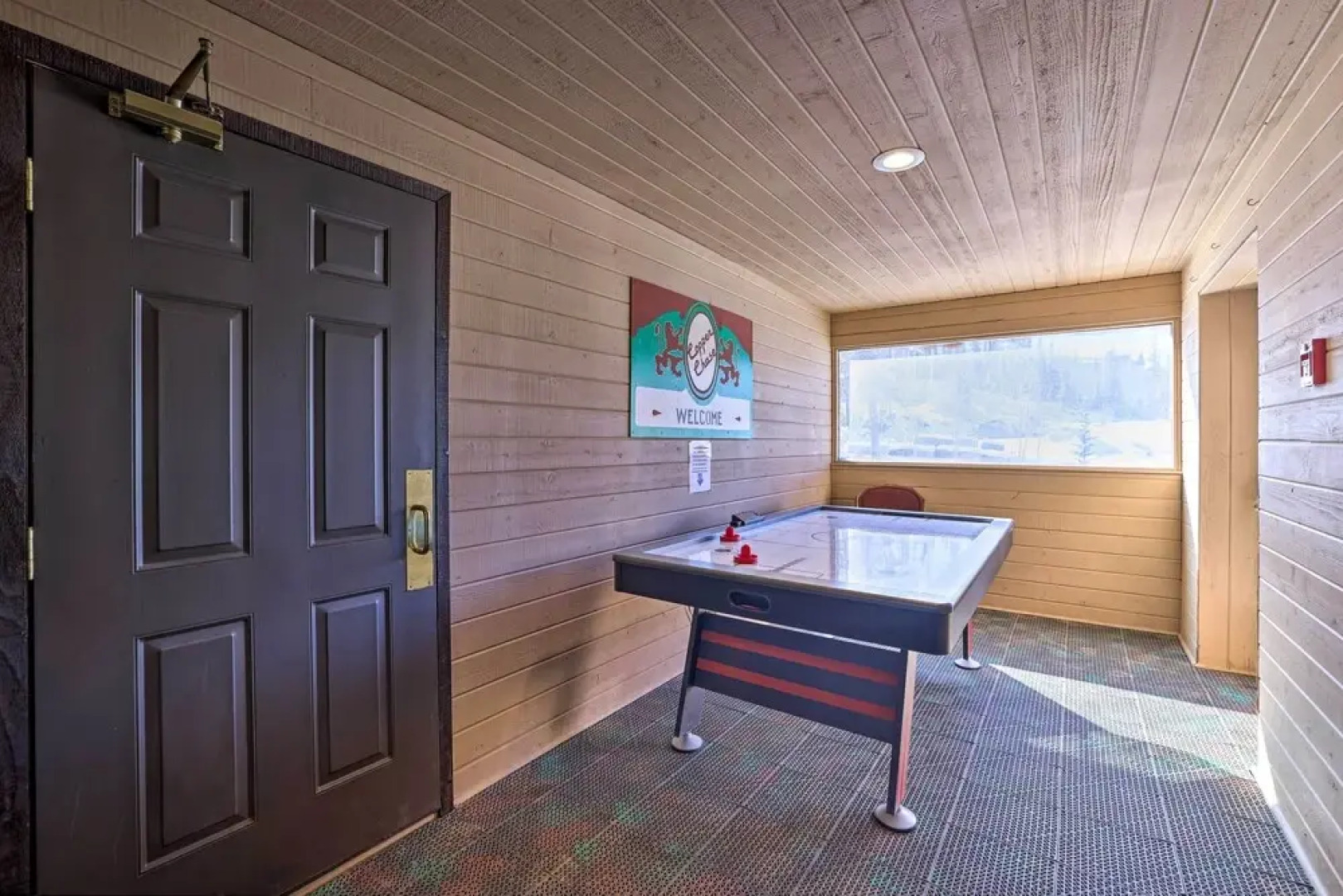 Brian Head Resort Condo - Near Skiing & Hiking!