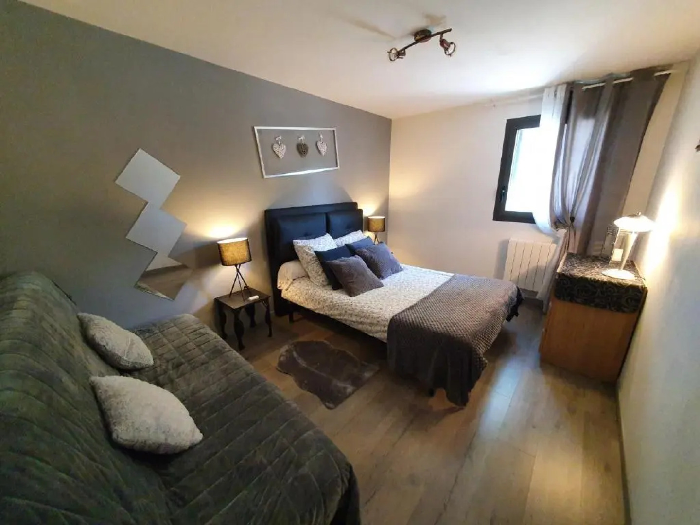 Au calme, confortable avec terrasse