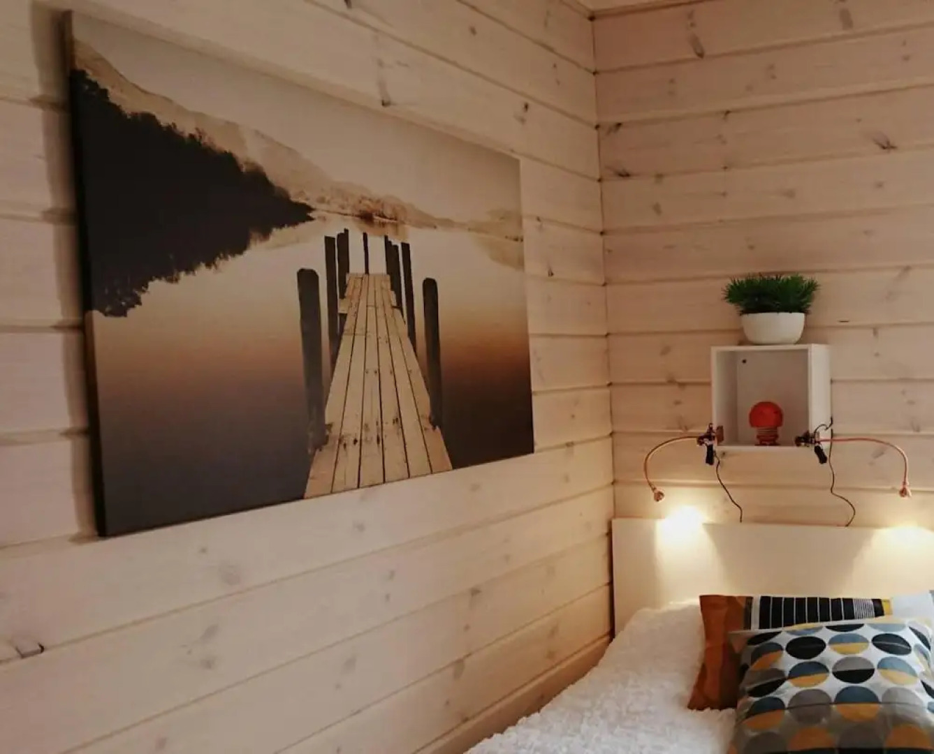 Large 8-9-bed Central Ski Innout House in Hemavan