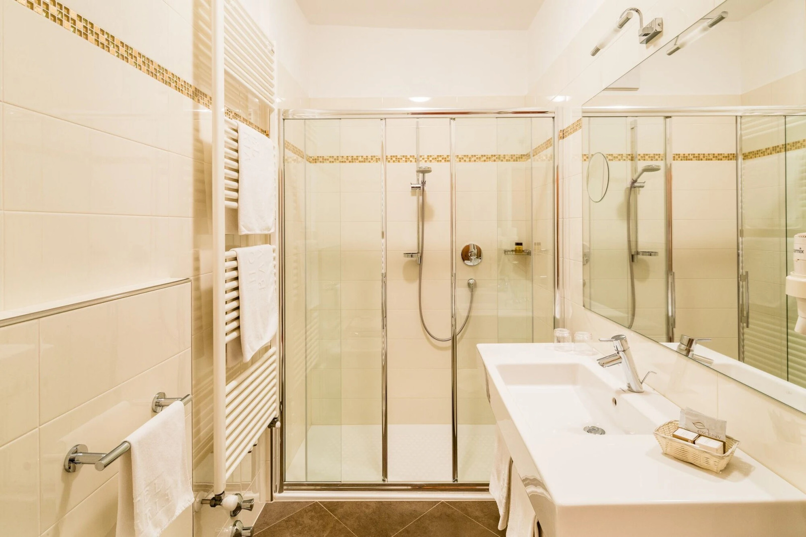 Отель Villa Bavaria & Residenz Palma