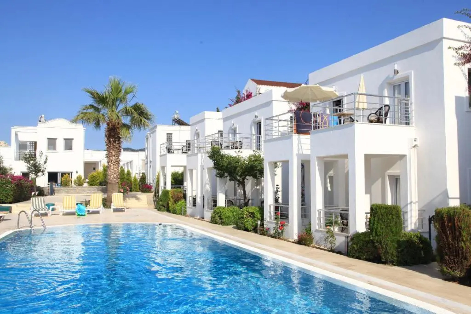 Mer-Can Story Apart Hotel